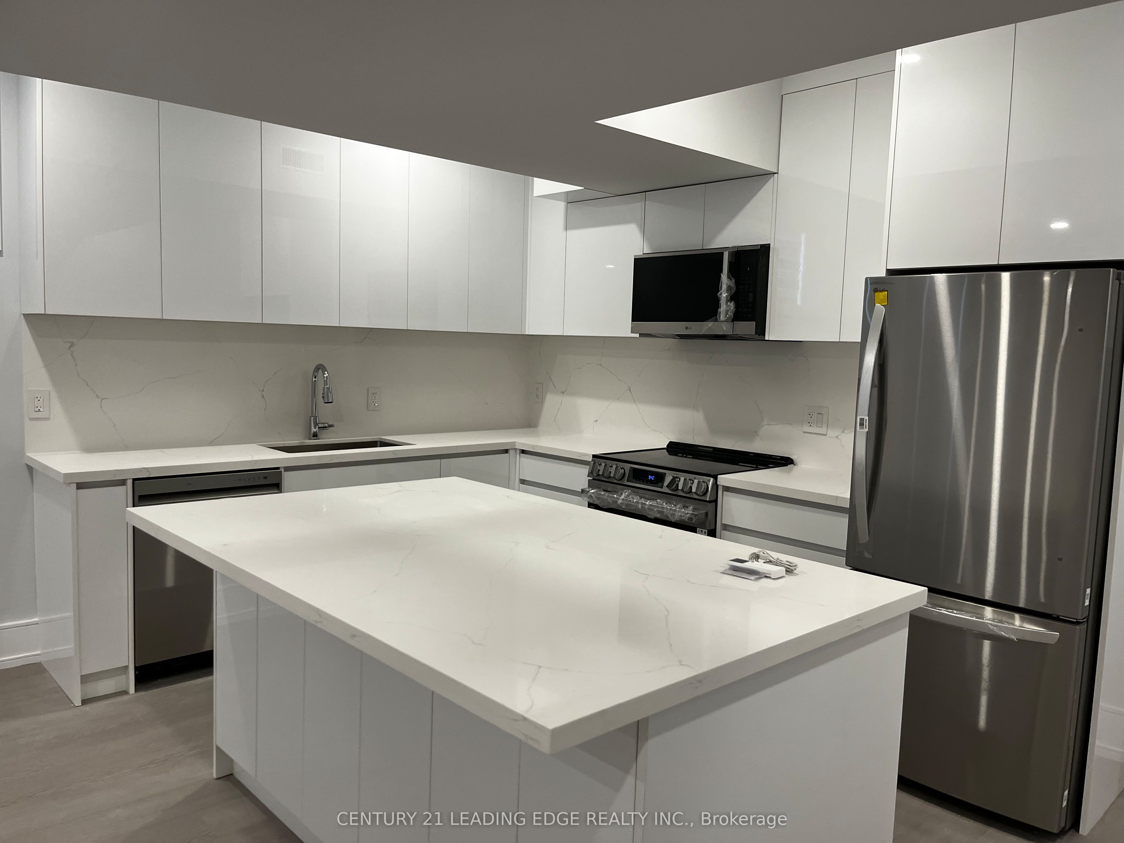 Unit 5A - 170 Dixon Road, Etobicoke 4
