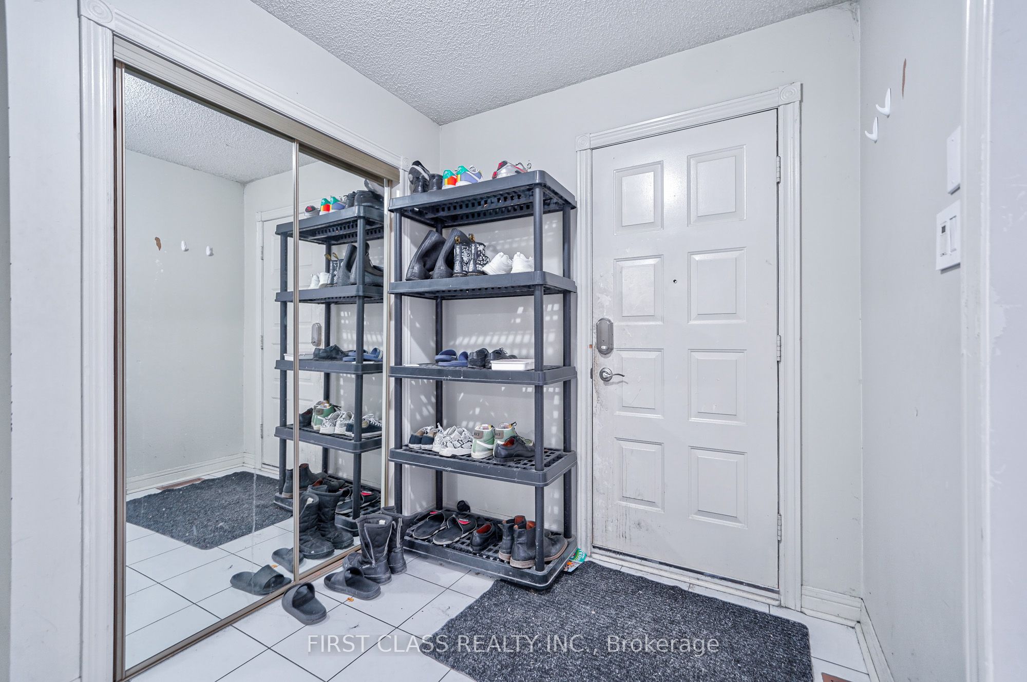 3309 Loyalist Drive, Mississauga 4