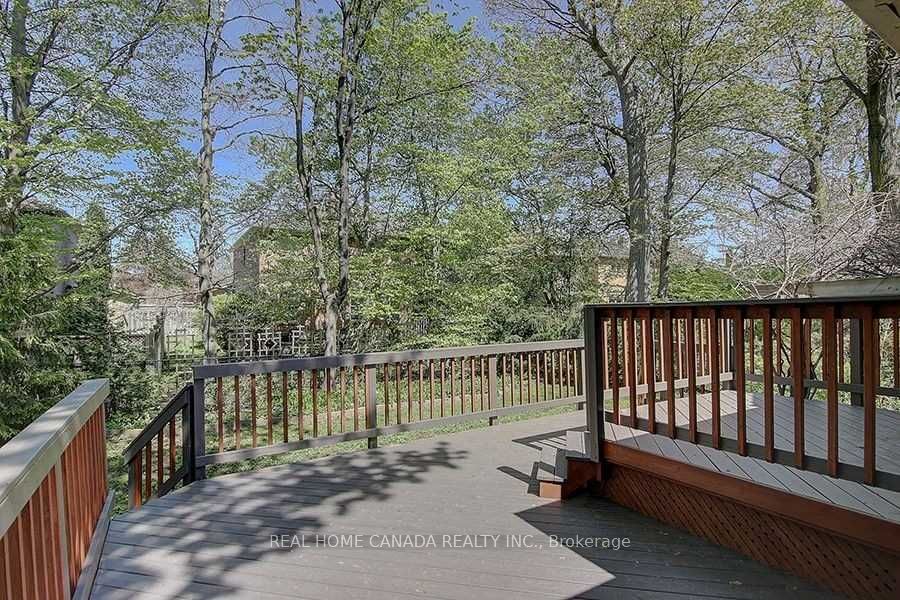 2197 Dunedin Road, Oakville 4