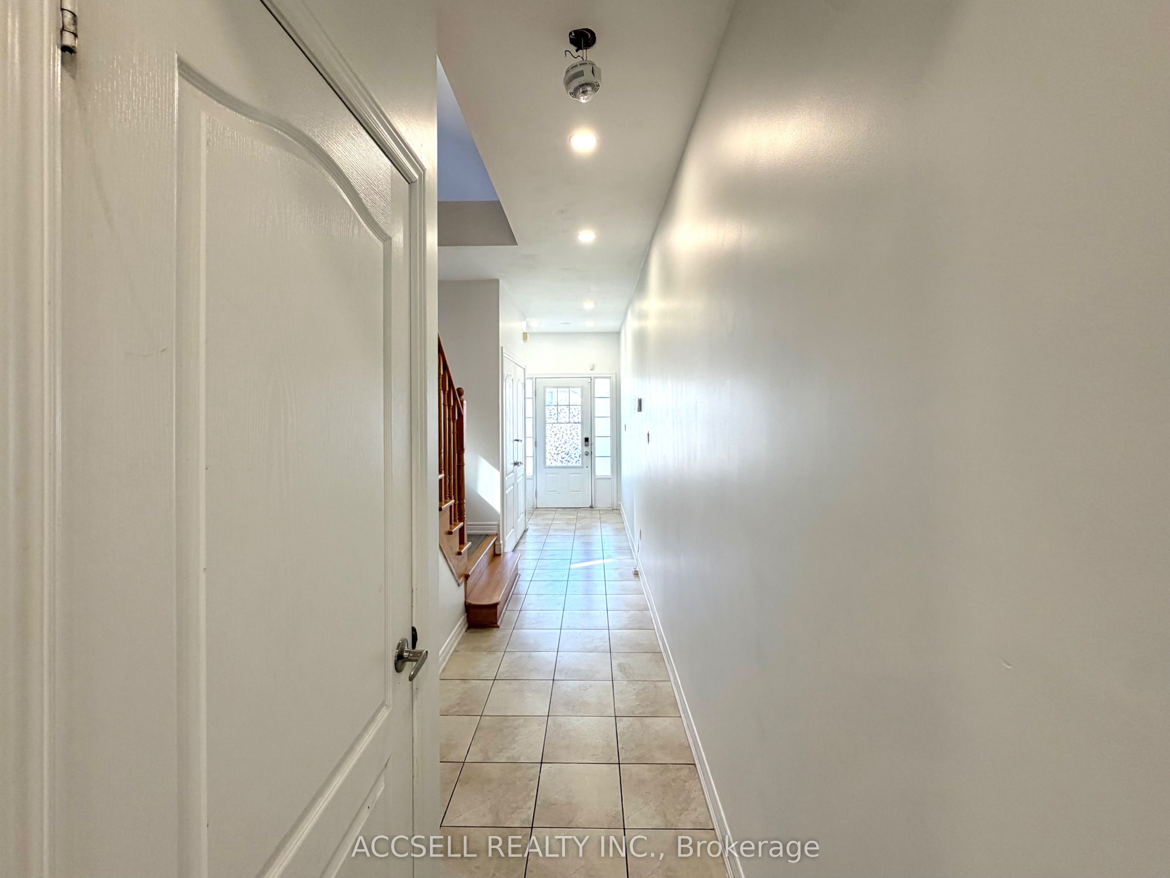 43 Banbridge Crescent, Brampton 4