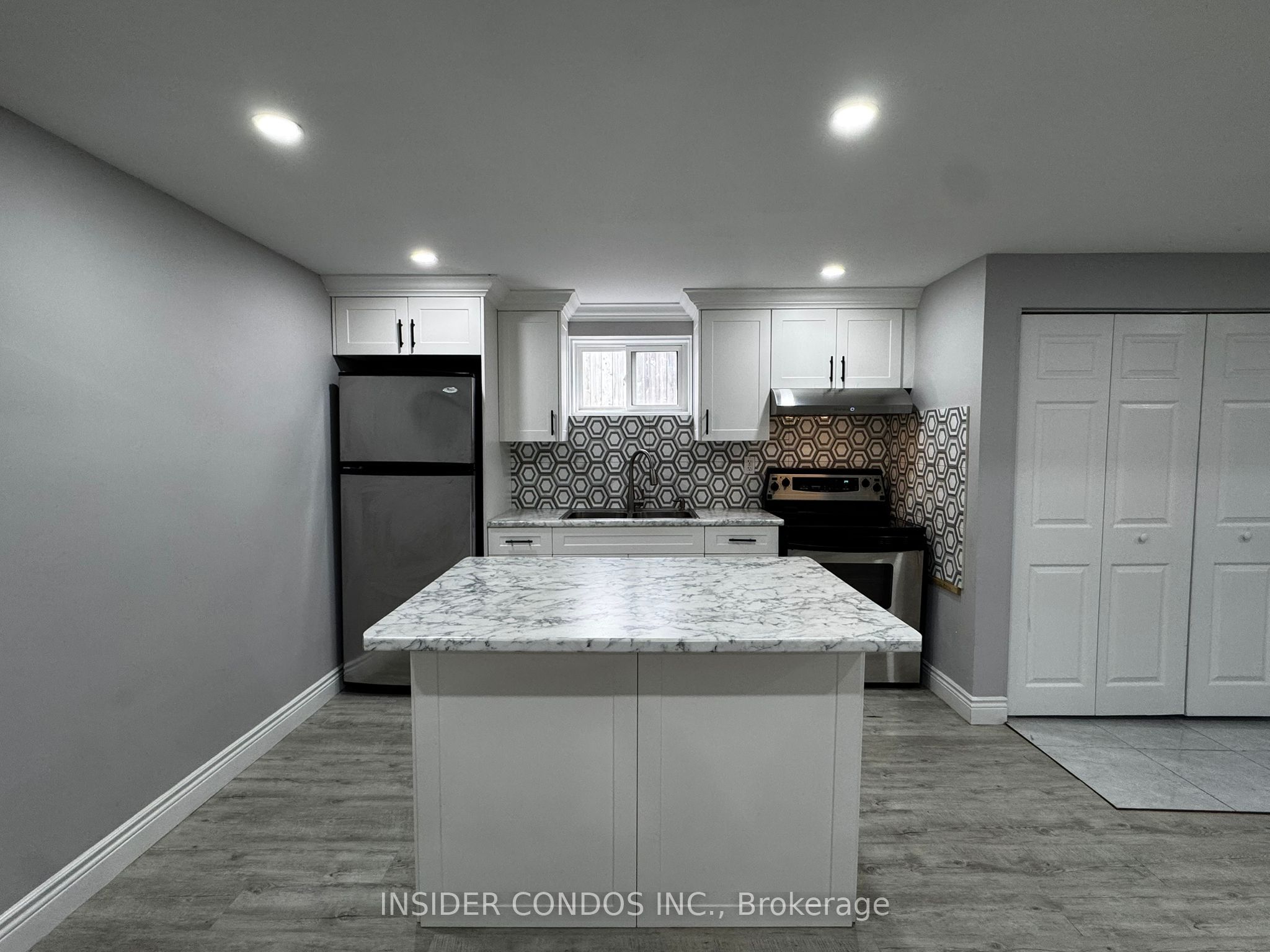 Unit Basement - 49 Doncaster Drive, Brampton 5