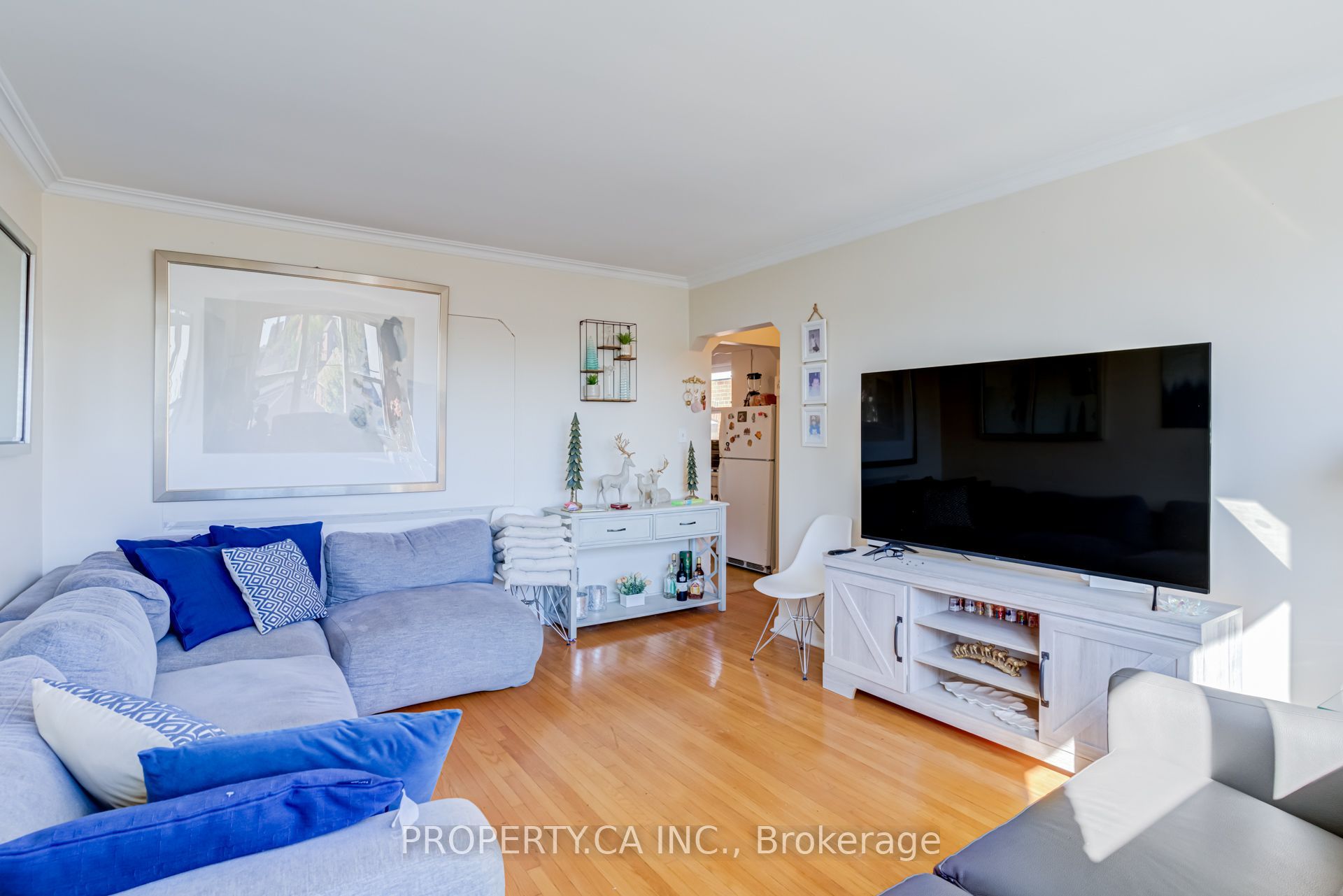 Unit 3 - 606 Harvie Avenue, Toronto 5