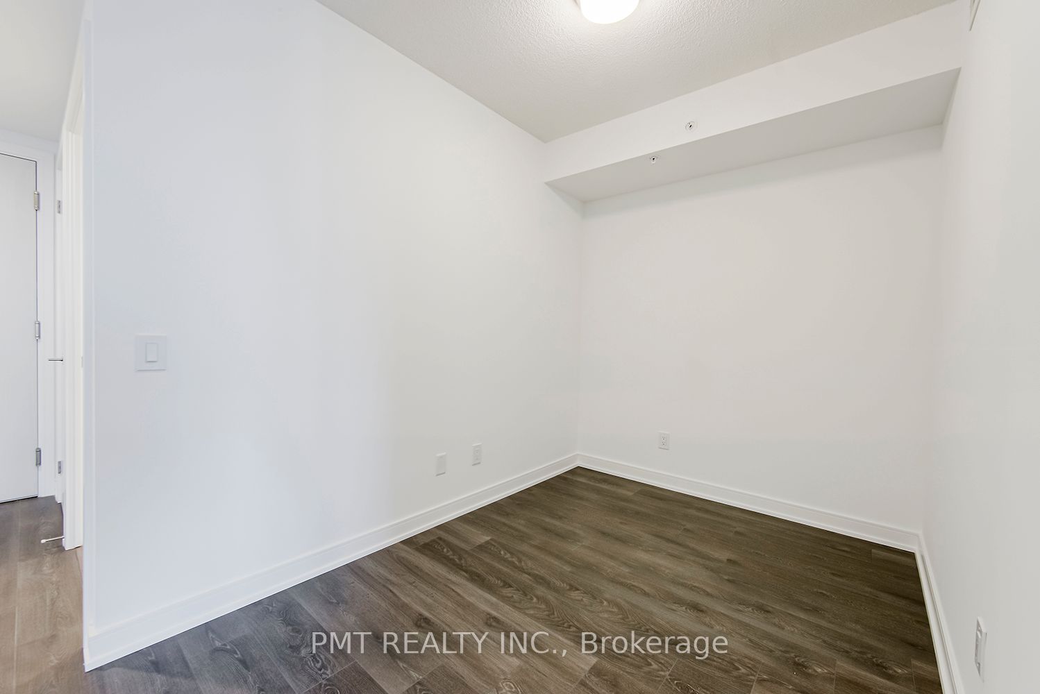 Unit 2105 - 30 Samuel Wood Way, Etobicoke 5