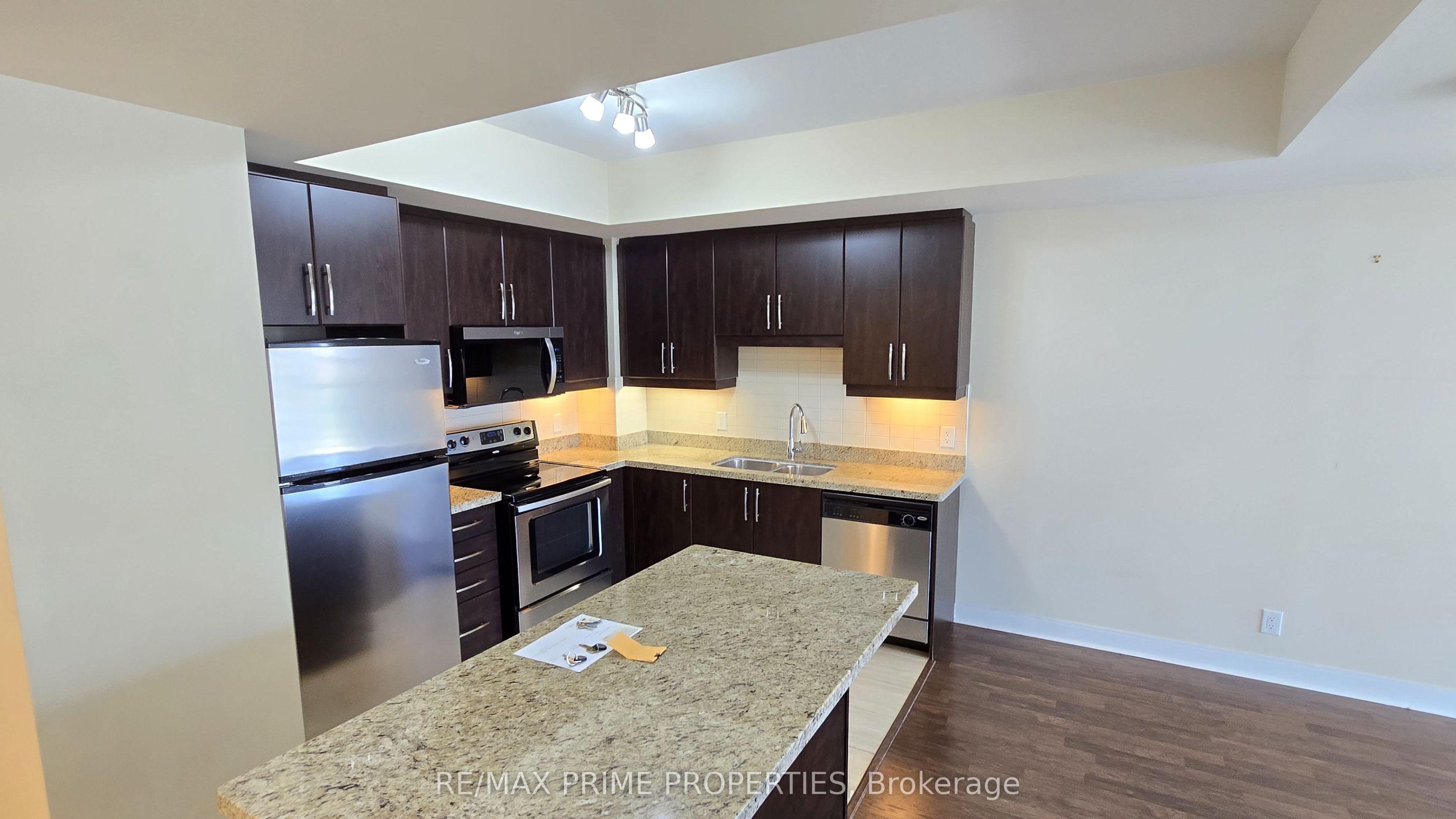 Unit 1106 - 50 Absolute Avenue, Mississauga 4
