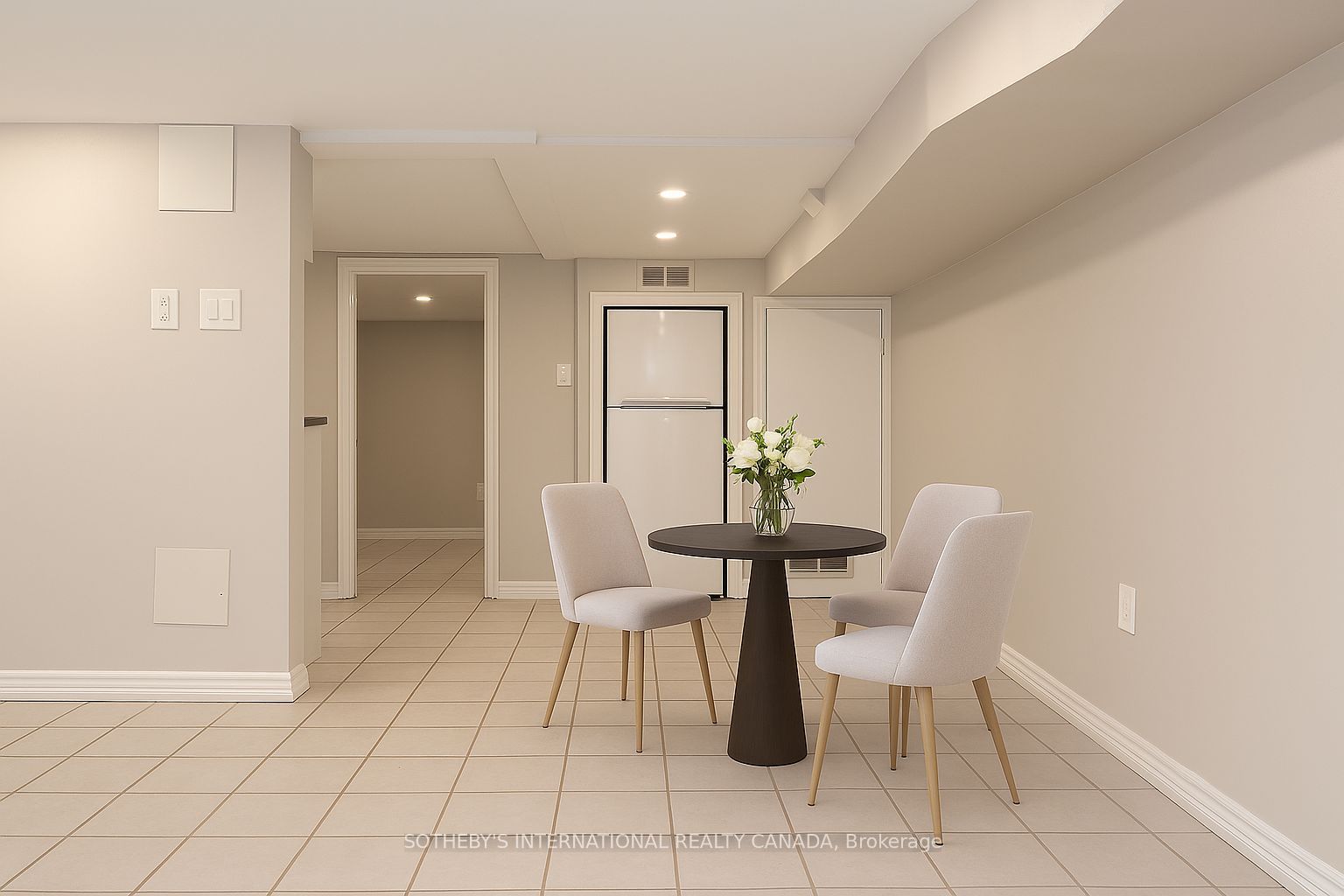 Unit Bsmt - 15 Indian Road Crescent, Toronto 4
