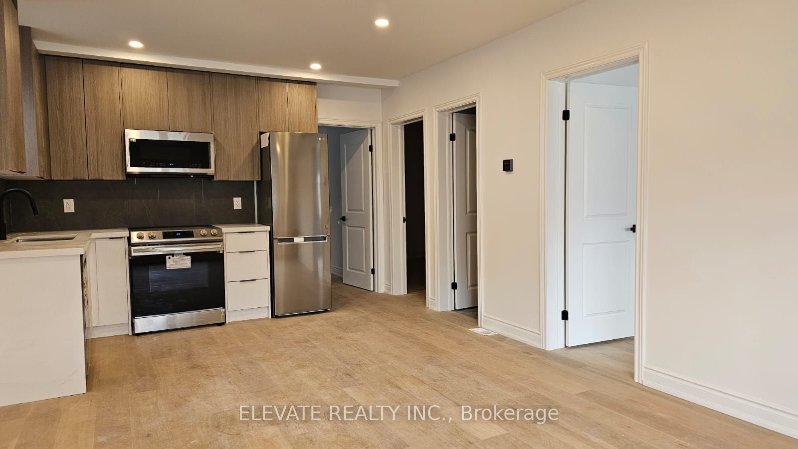 Unit front main - 54 Burlington Street, Etobicoke 2