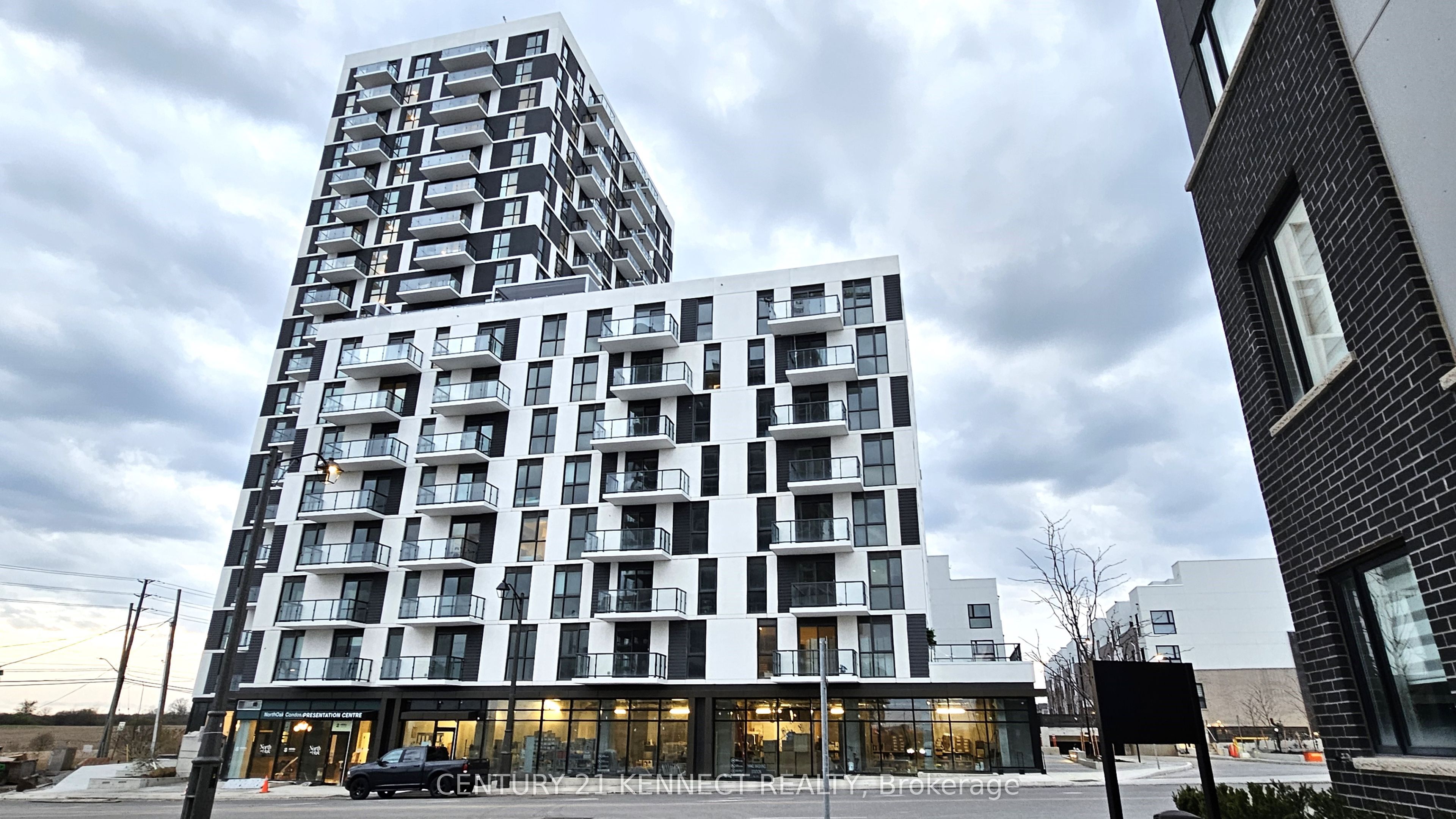Unit 511 - 335 Wheat Boom Drive, Oakville 2