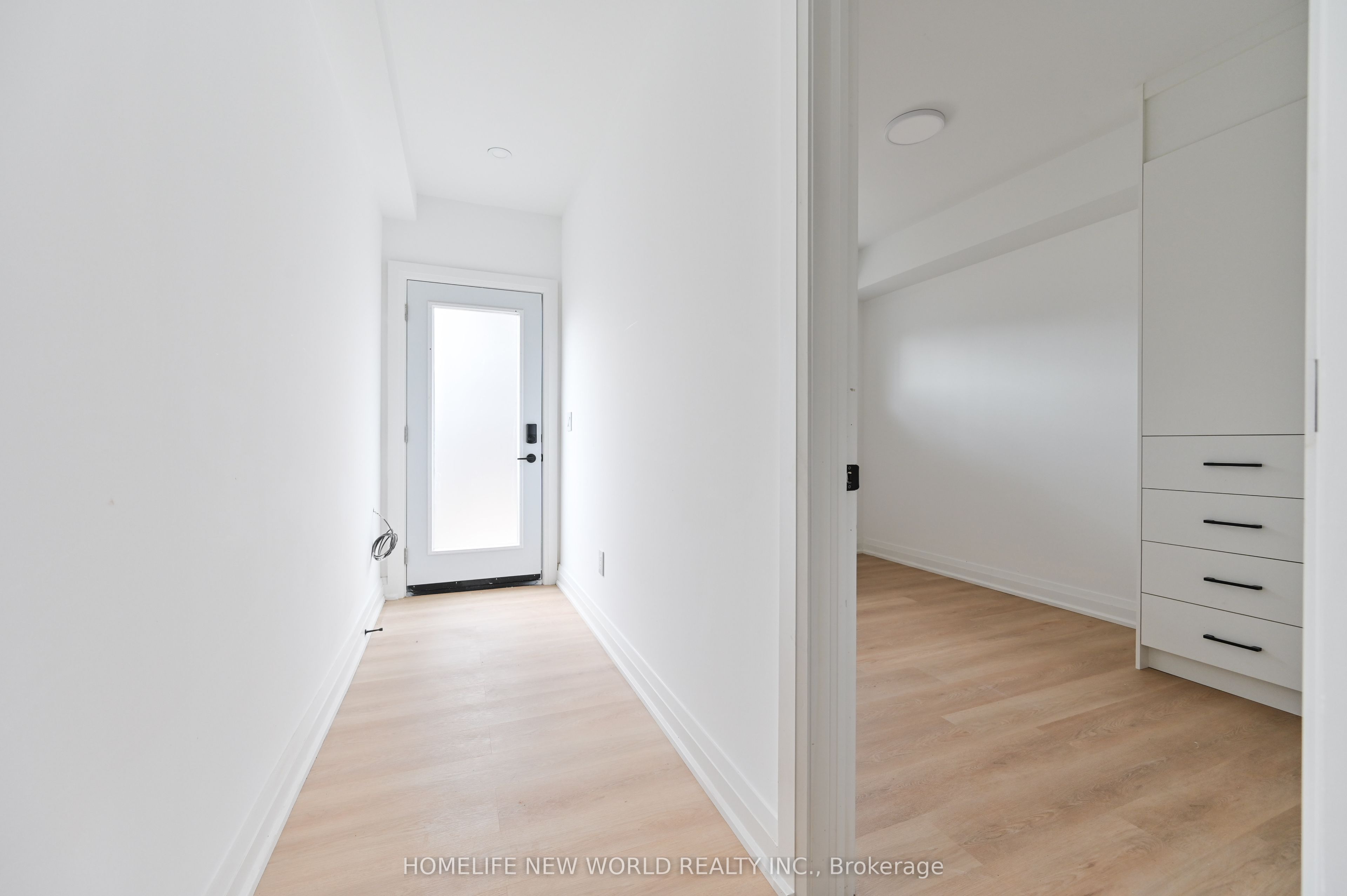 Unit Main - 228 Emerson Ave Avenue, Toronto 2