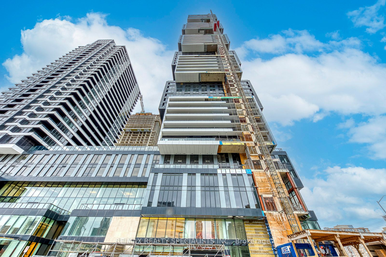 Unit 4102 - 4015 The Exchange, Mississauga 2
