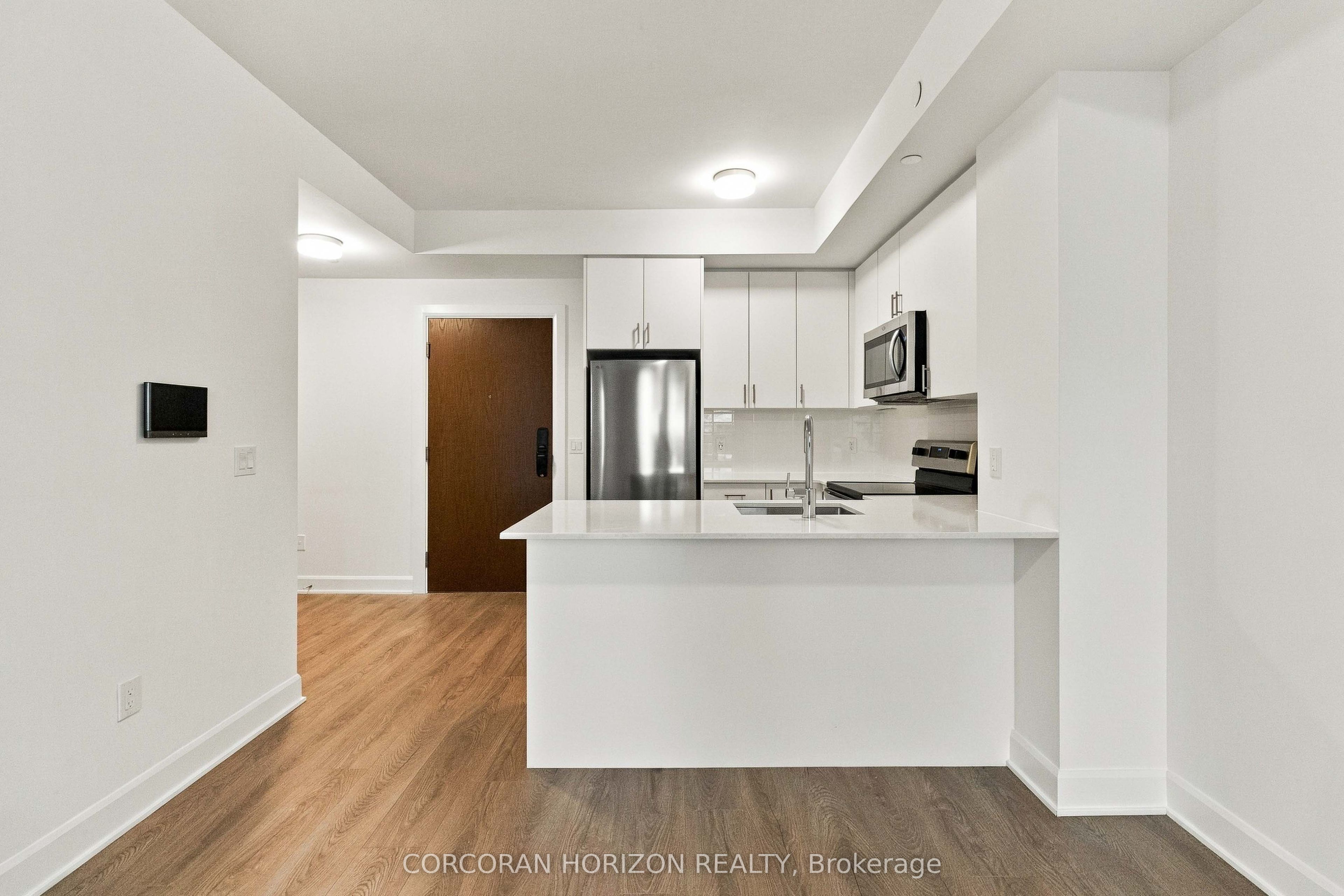 Unit 312 - 3240 William Coltson Avenue, Oakville 2