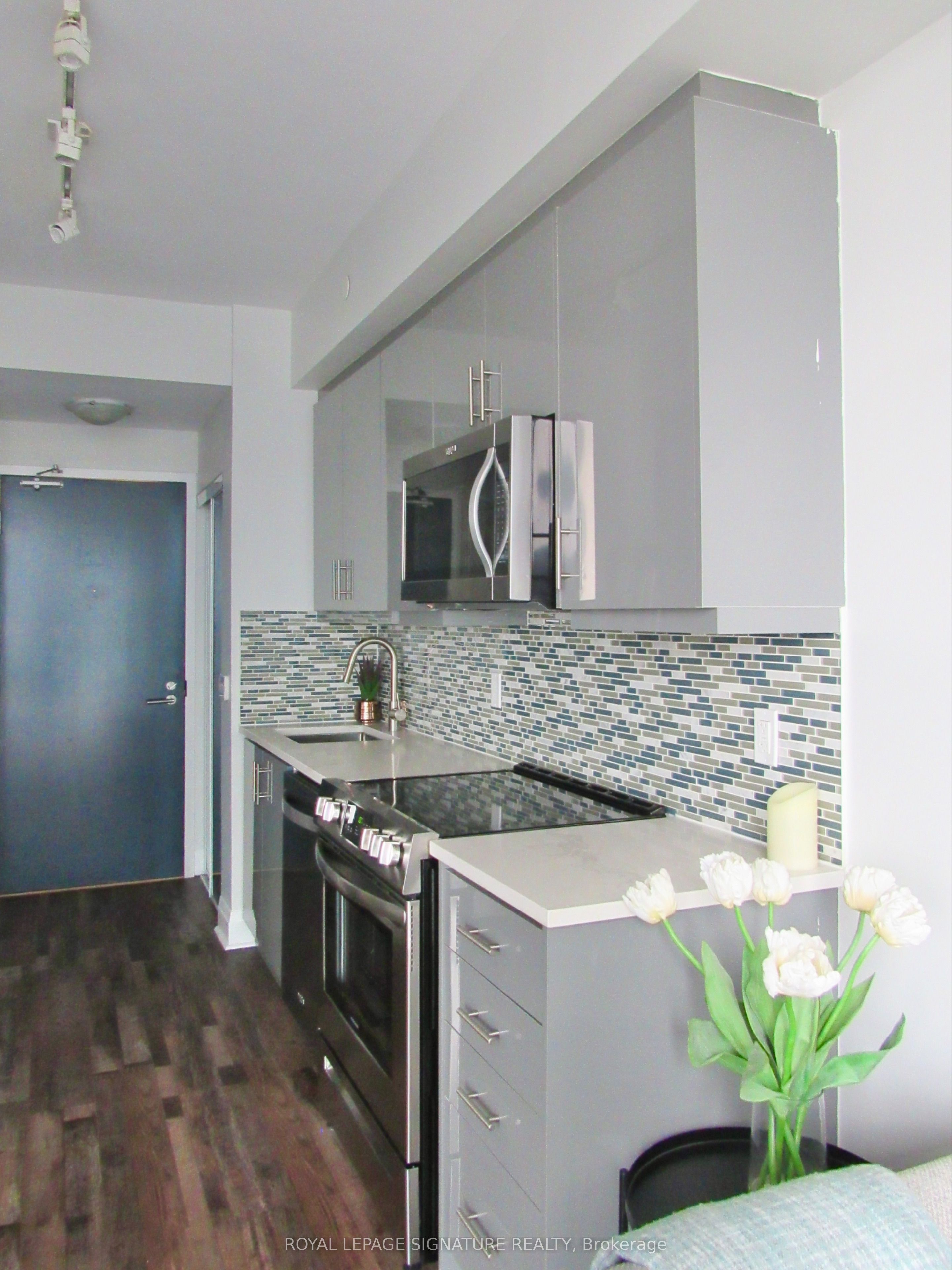 Unit 602 - 17 Zorra Street, Etobicoke 5