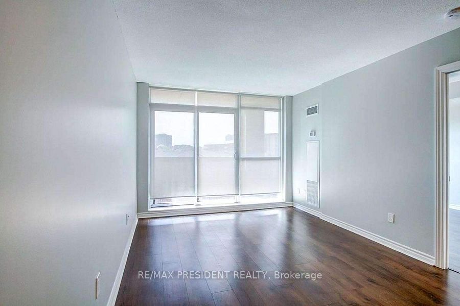 Unit 408 - 220 Forum Drive, Mississauga 4