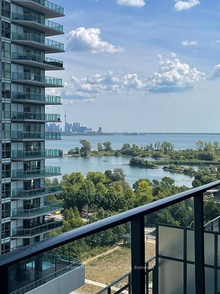 Unit 1013 - 30 Shore Breeze Drive, Etobicoke 2