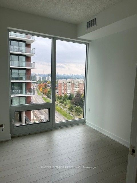 Unit 1008 - 4010 Eglinton Avenue W, Etobicoke 5