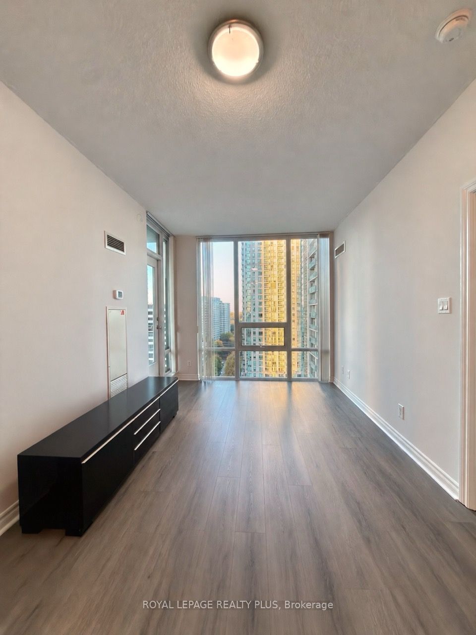 Unit 1509 - 3525 Kariya Drive, Mississauga 5