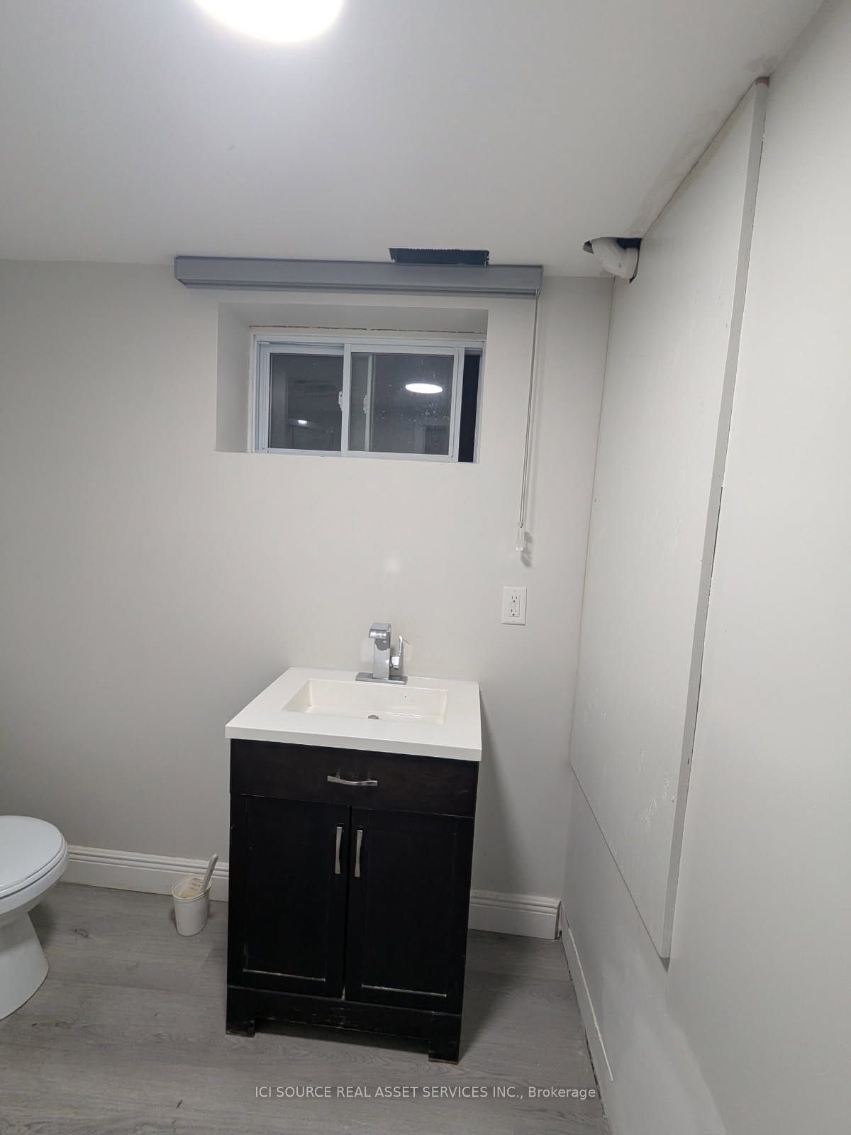 Unit B - 6447 Culp Street, Niagara Falls 2