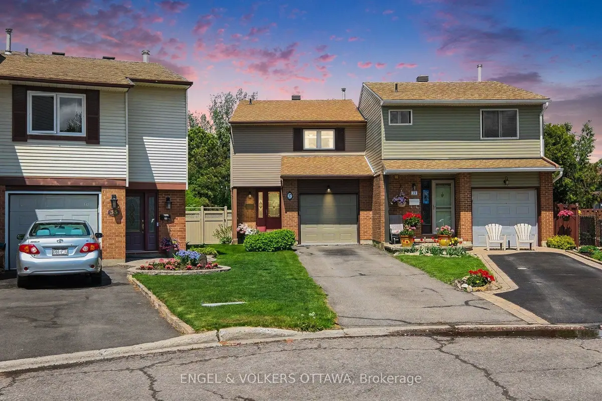 37 Gentle Gate Crescent, Ottawa, Ontario Sold History | HouseSigma