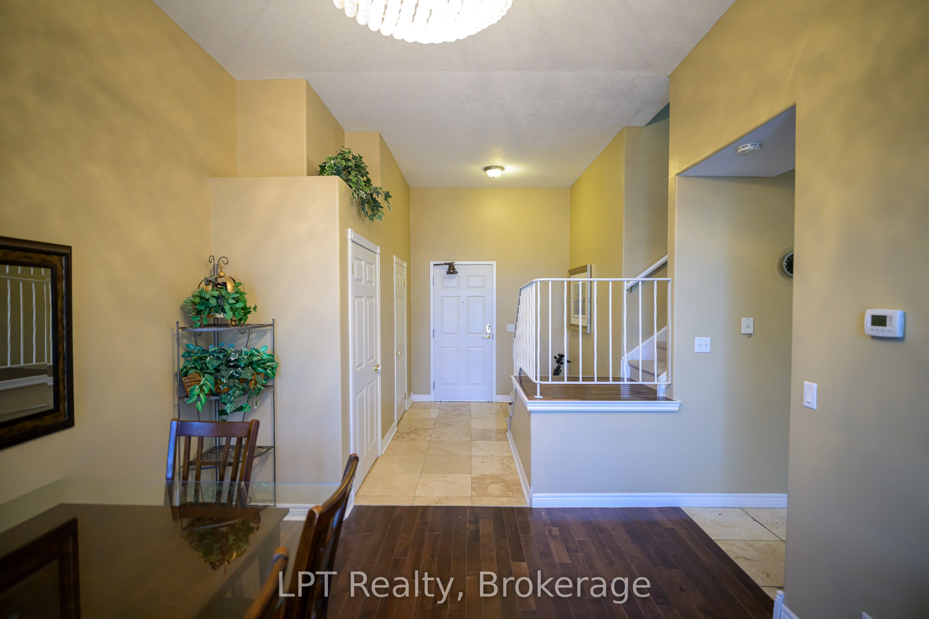 Unit 302 - 317 Queen Street, Chatham-Kent 4