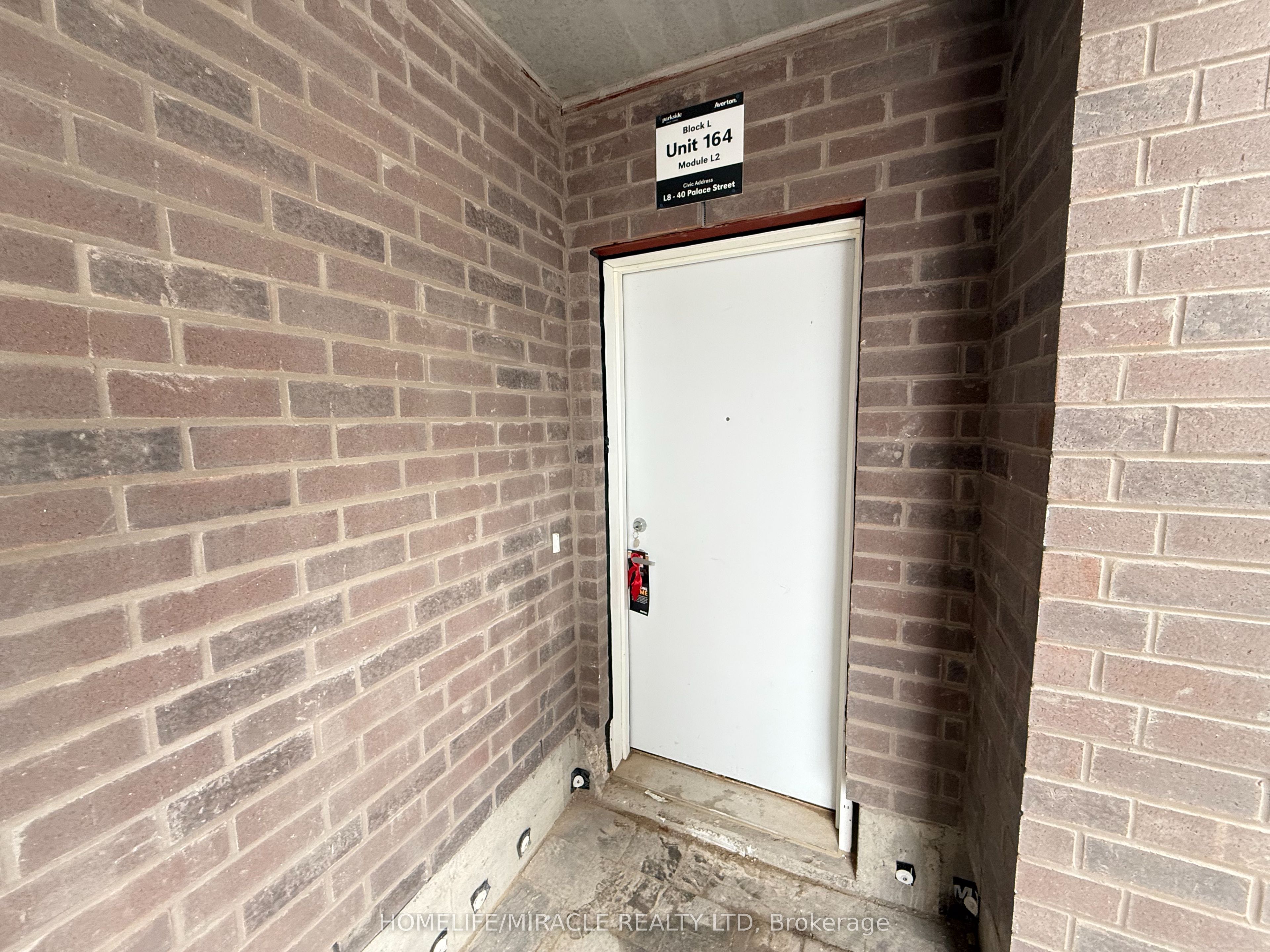 Unit L8 - 40 Palace Street, Kitchener 4