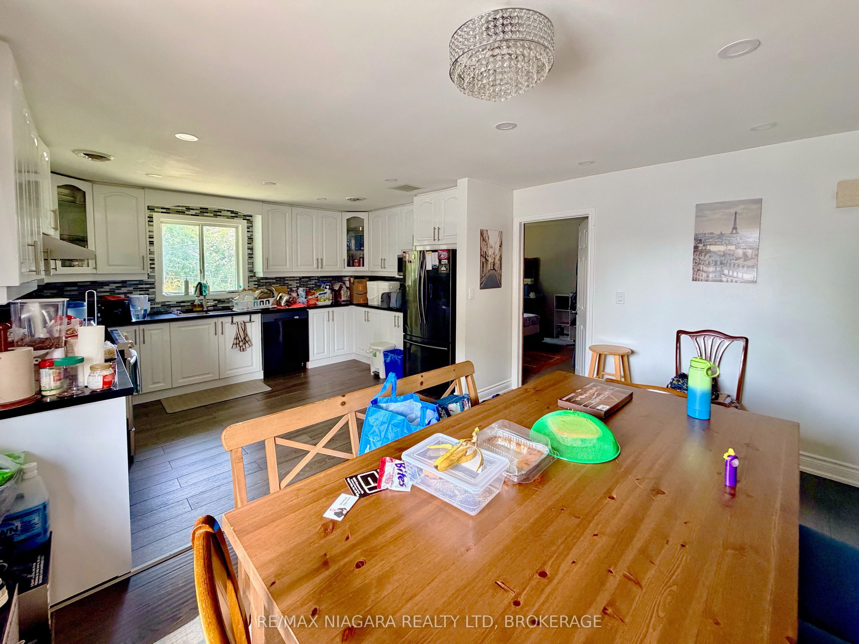Unit UPPER - 6475 Taylor Street, Niagara Falls 5