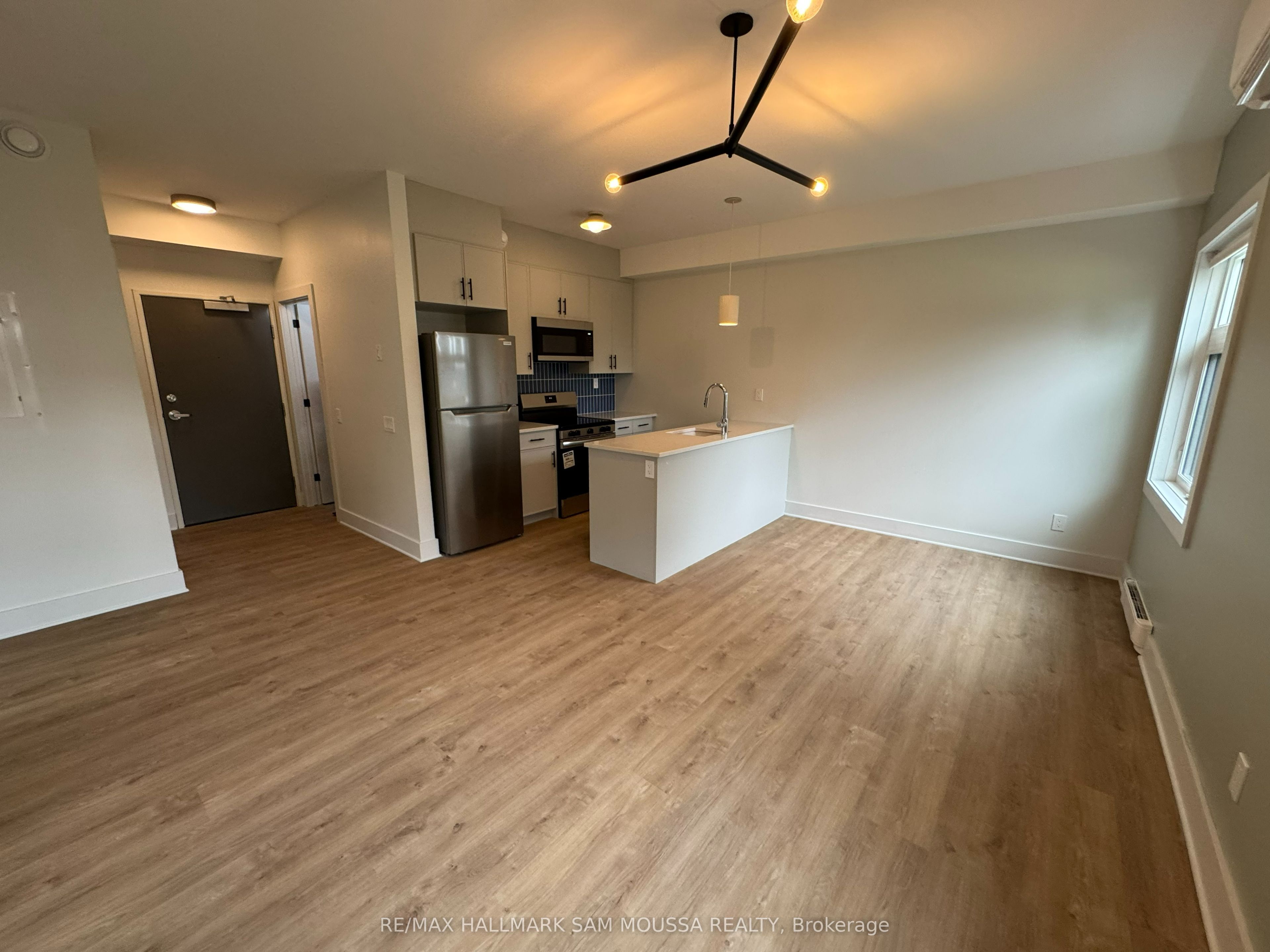 Unit 104 - 55 Drummond Street E, Perth 4