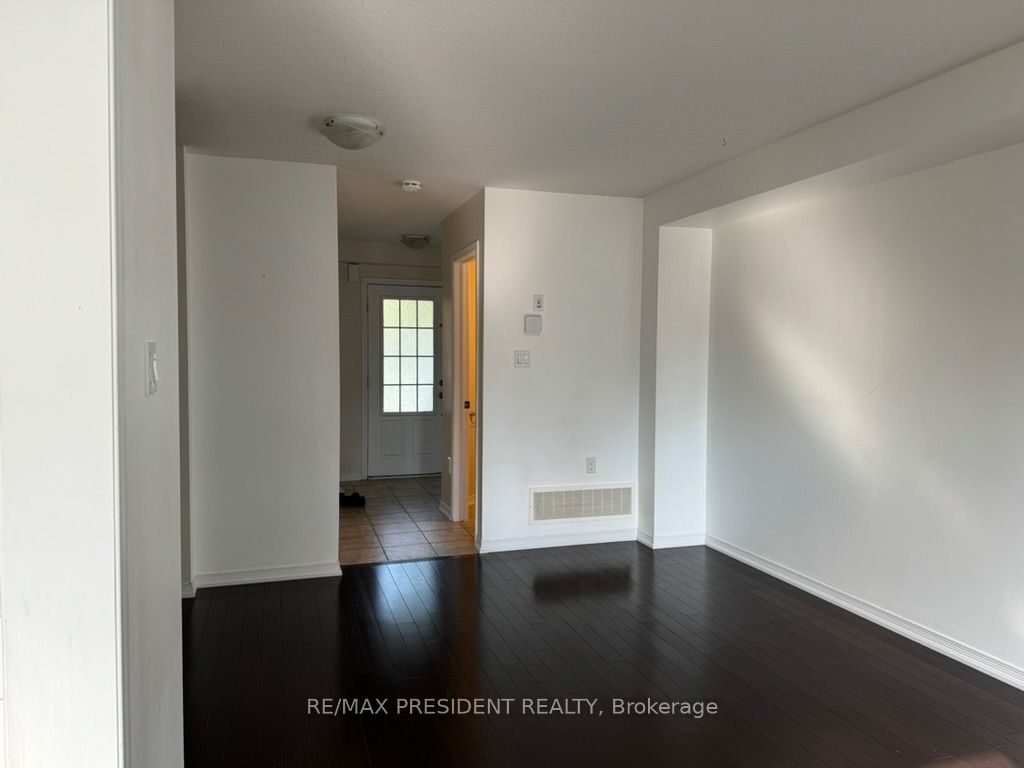 4 Avedisian Street, Brantford 3
