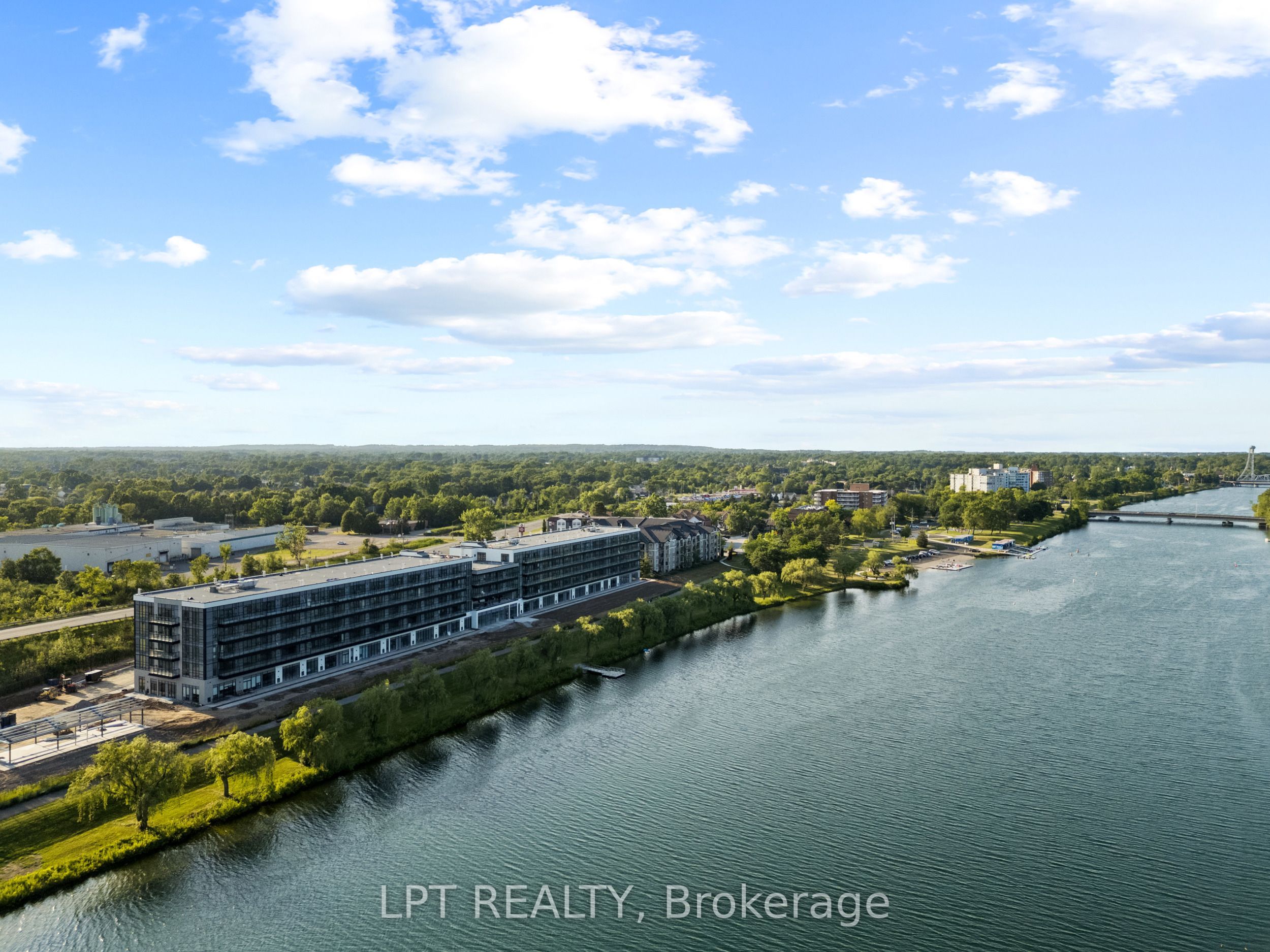 Unit 102 - 350 Prince Charles Drive S, Welland 3