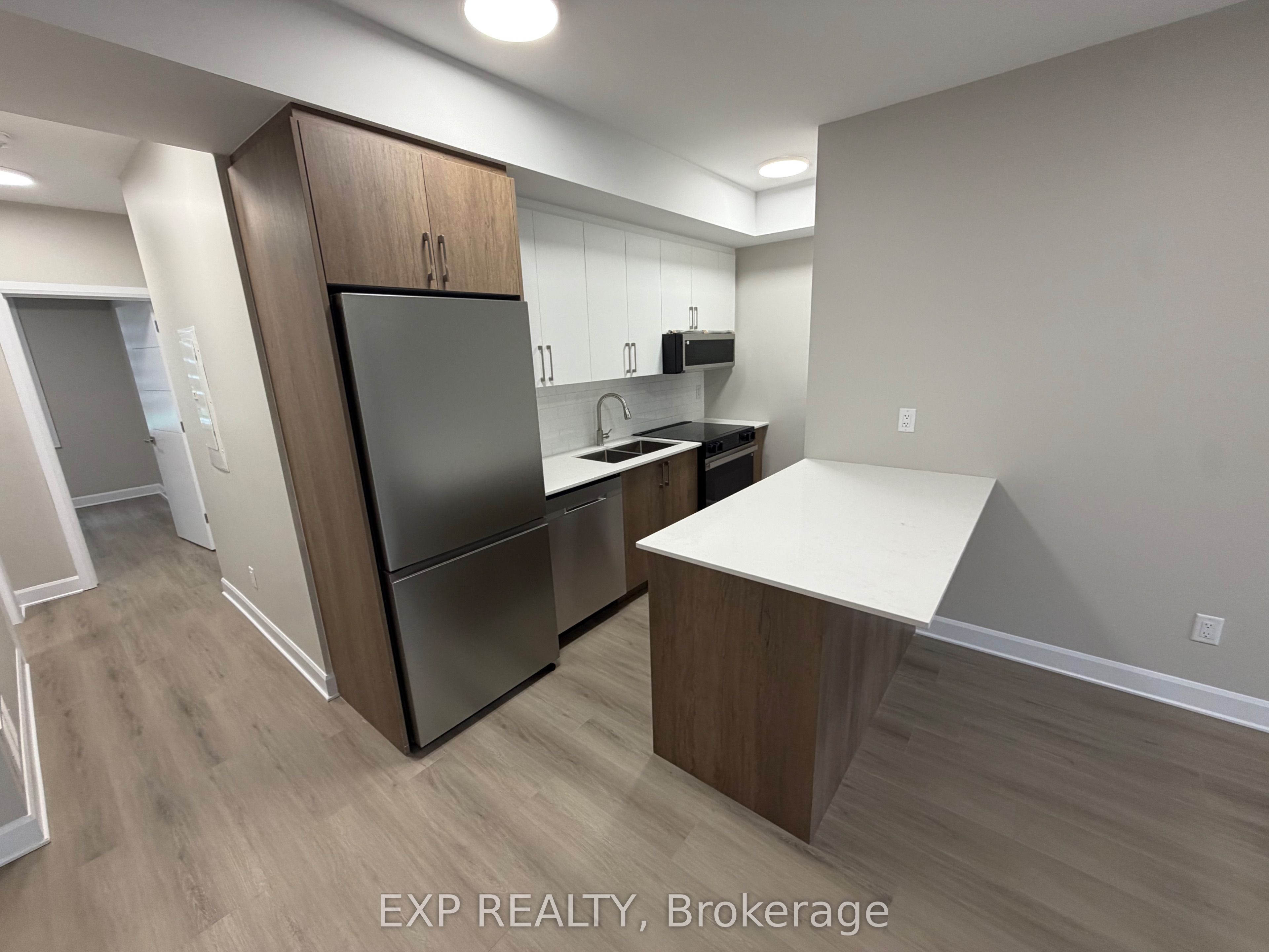 48 Queen Mary Street, Ottawa 4