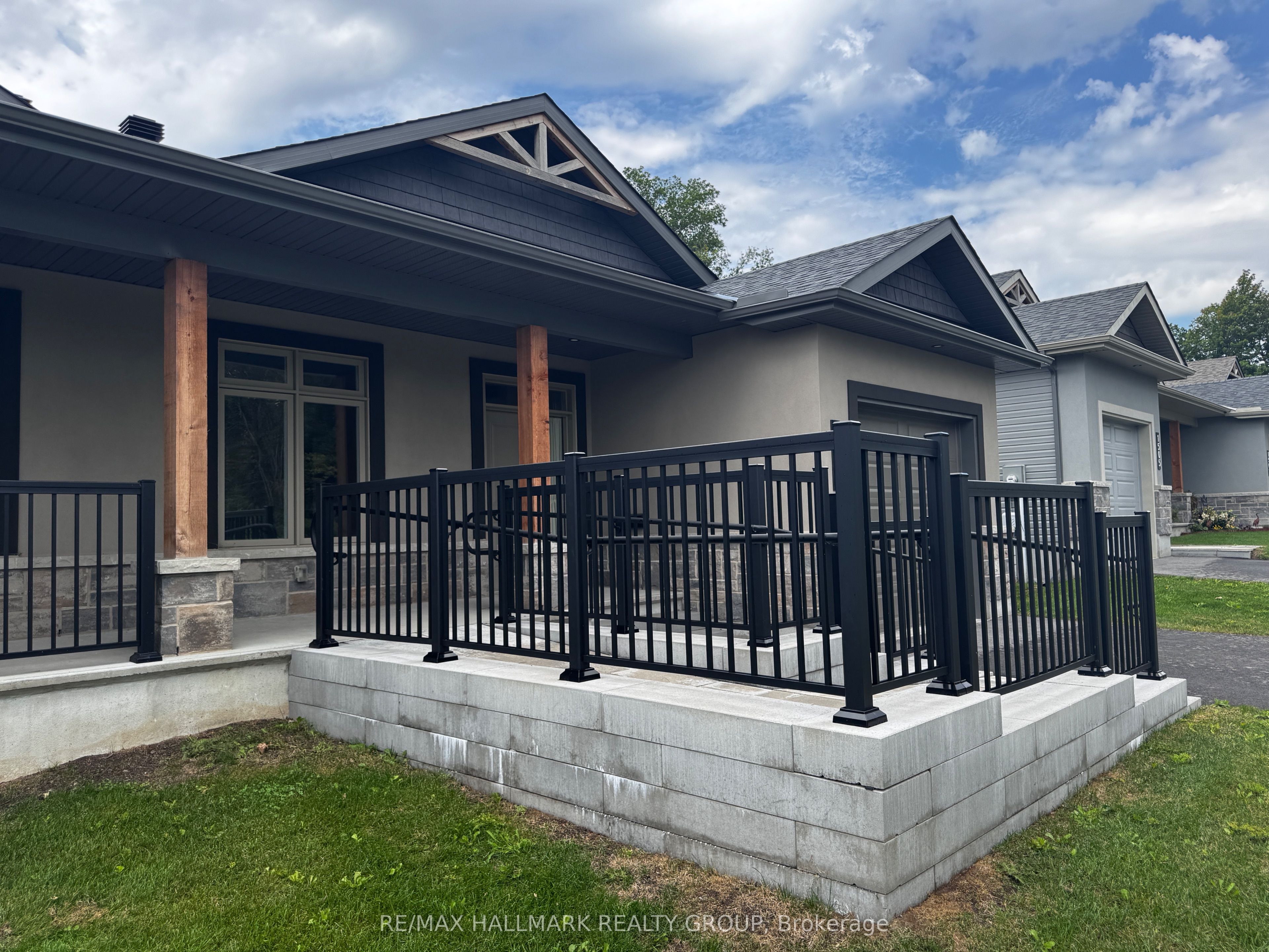 1509 Flanders Road, Brockville 3