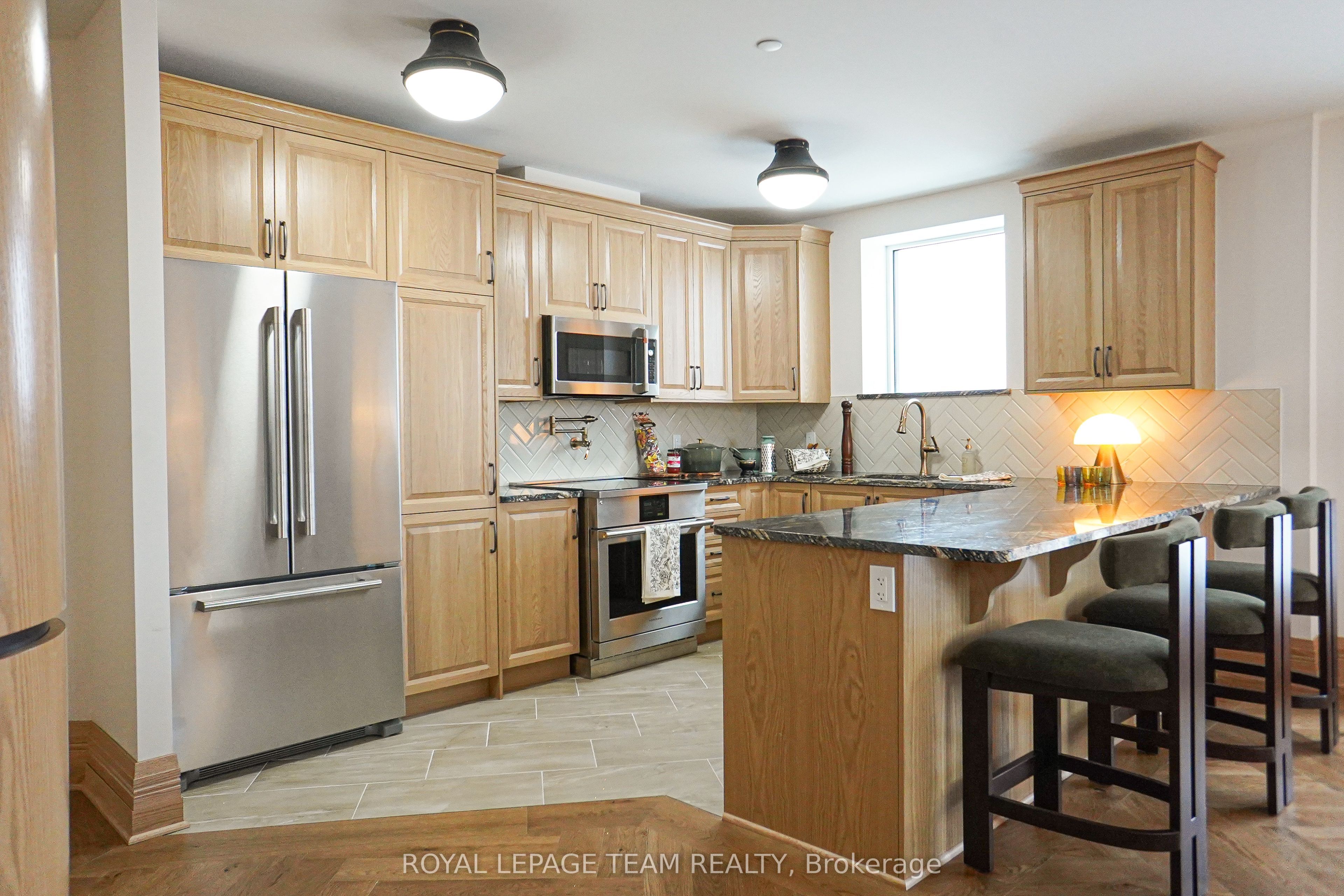 Unit 345 - 1050 Canadian Shield Avenue, Kanata 3
