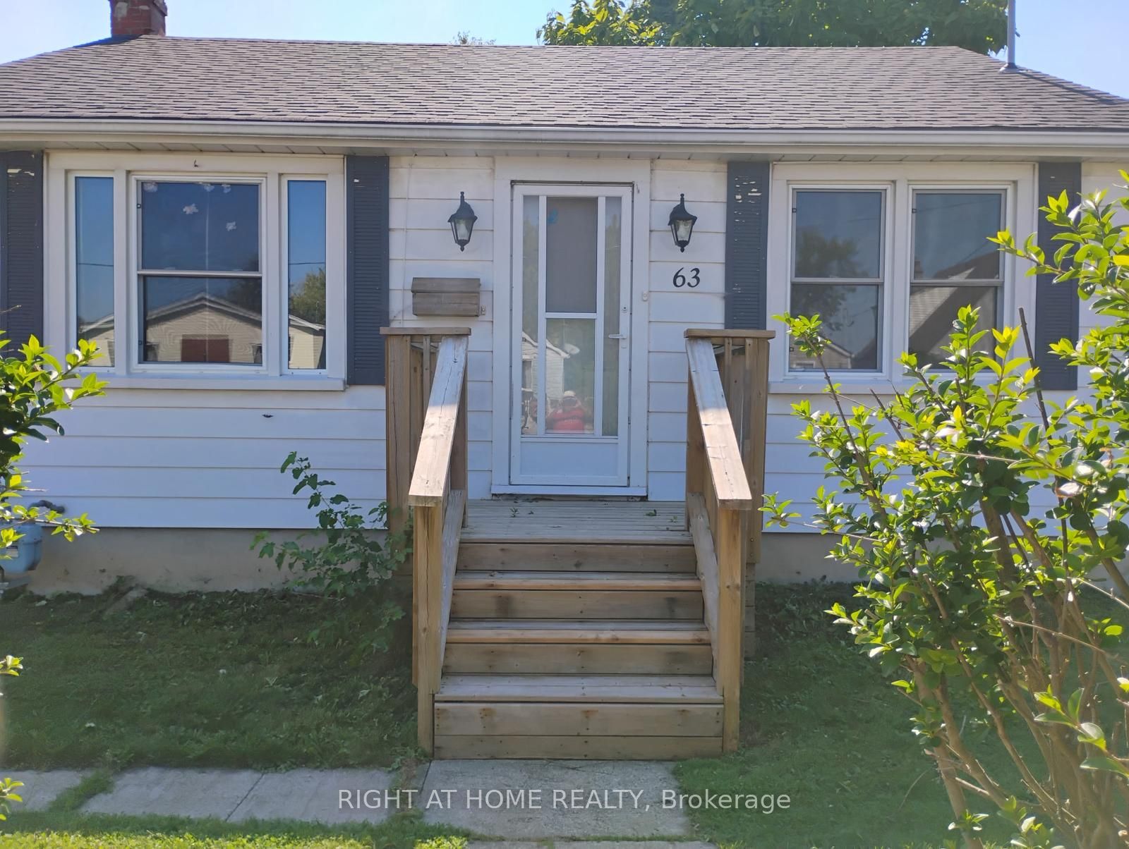 63 Kinsey Street, St. Catharines 2