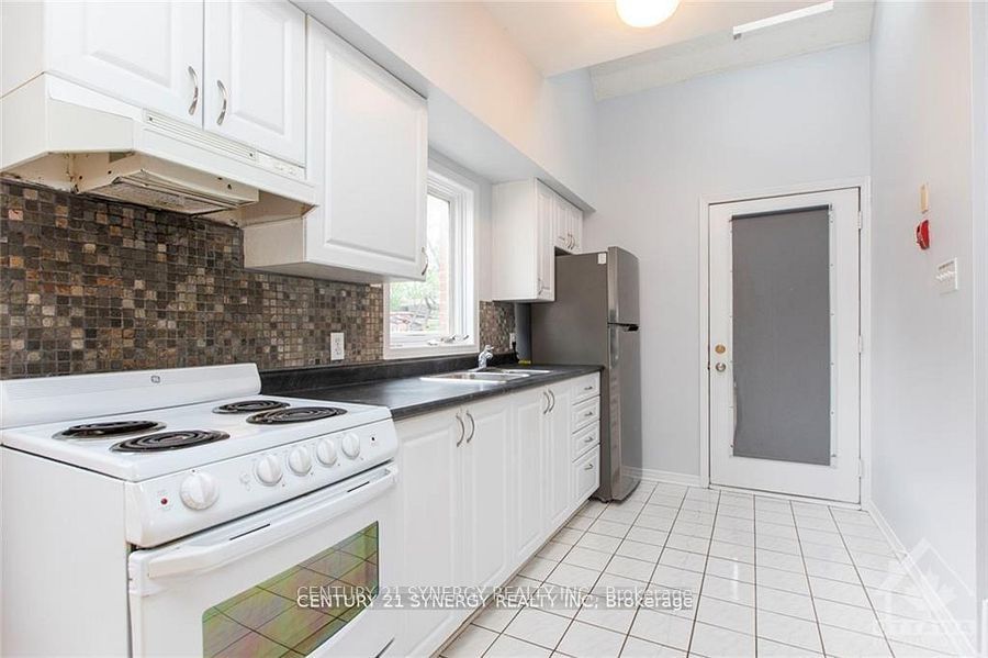 Unit 11 - 450 Maclaren Street, Ottawa 5