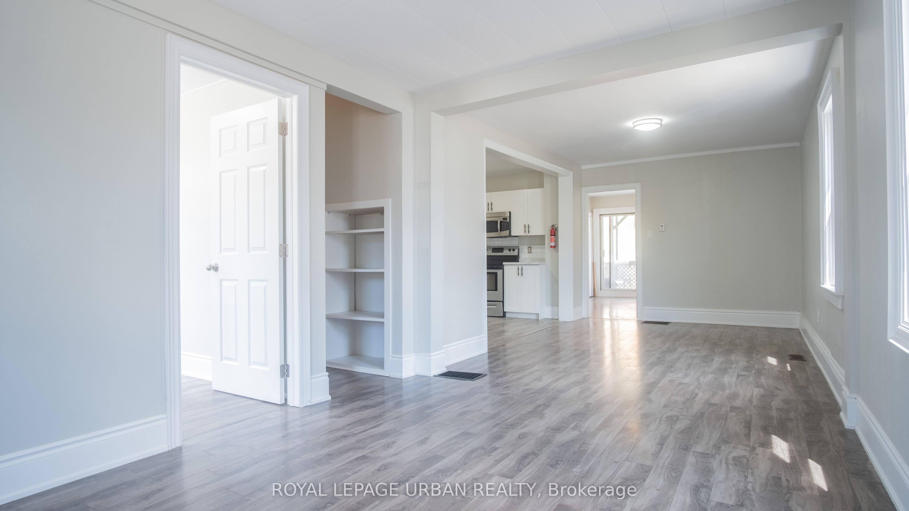 Unit Main Floor - 36 Welland Street, Welland 5