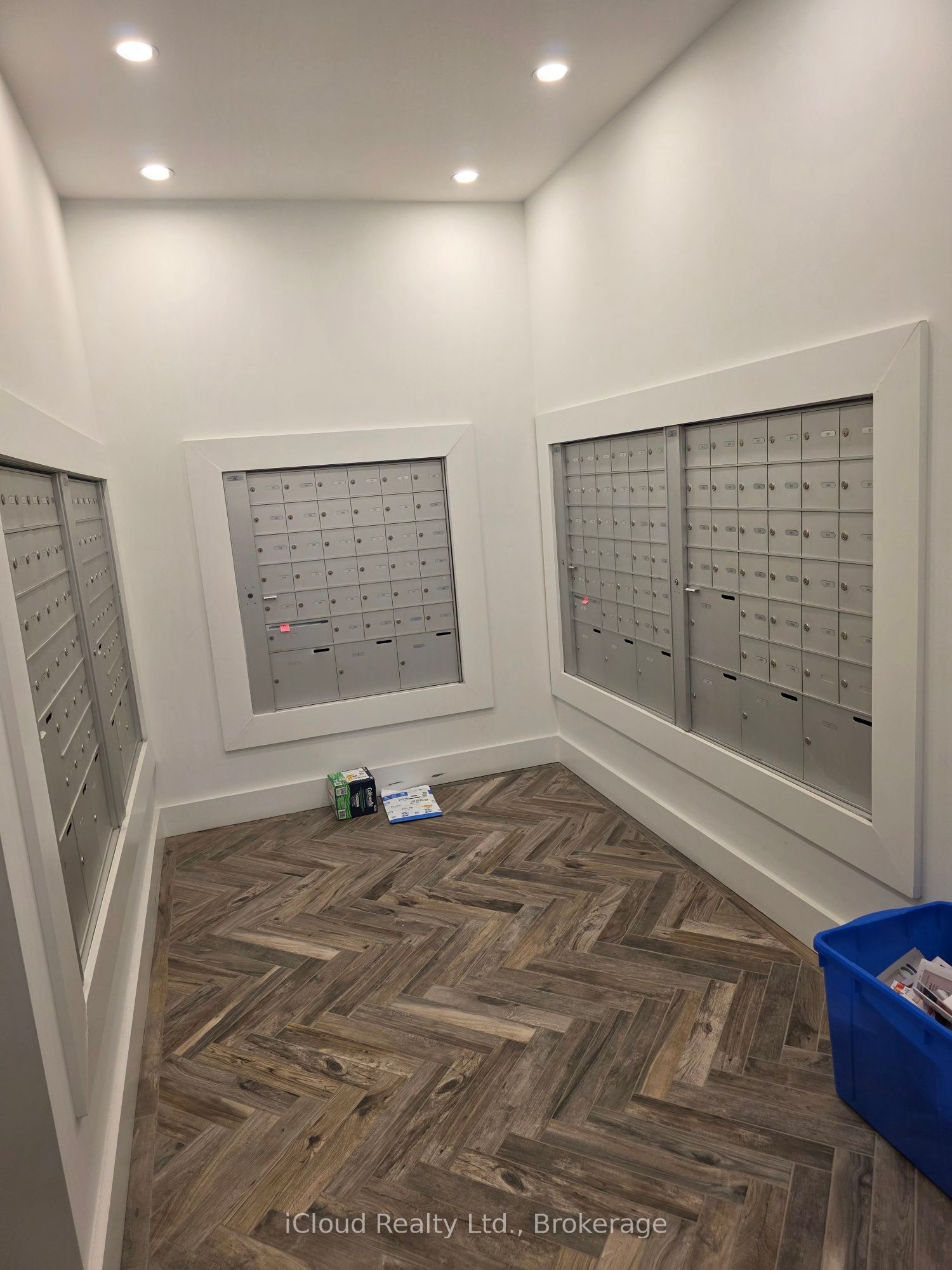Unit 109 - 480 Callaway Road W, London 4