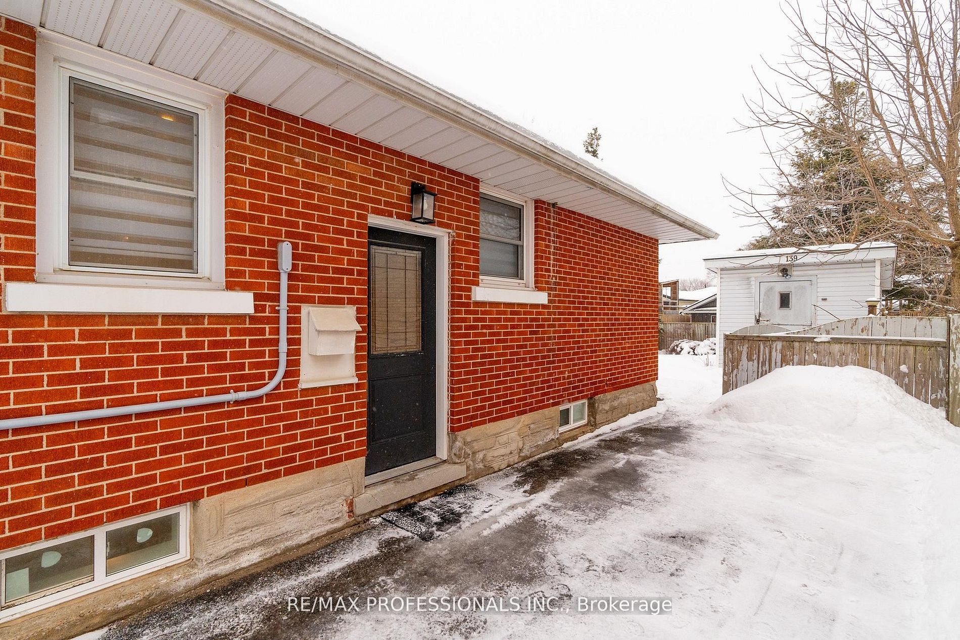 Unit Lower - 139 Byron Avenue, Kitchener 2