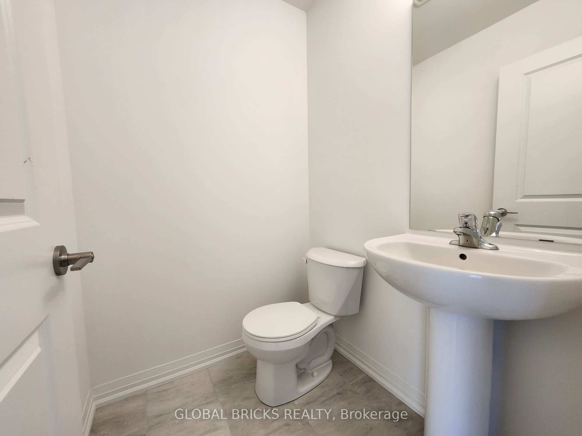 96 Willson Drive, Thorold 5