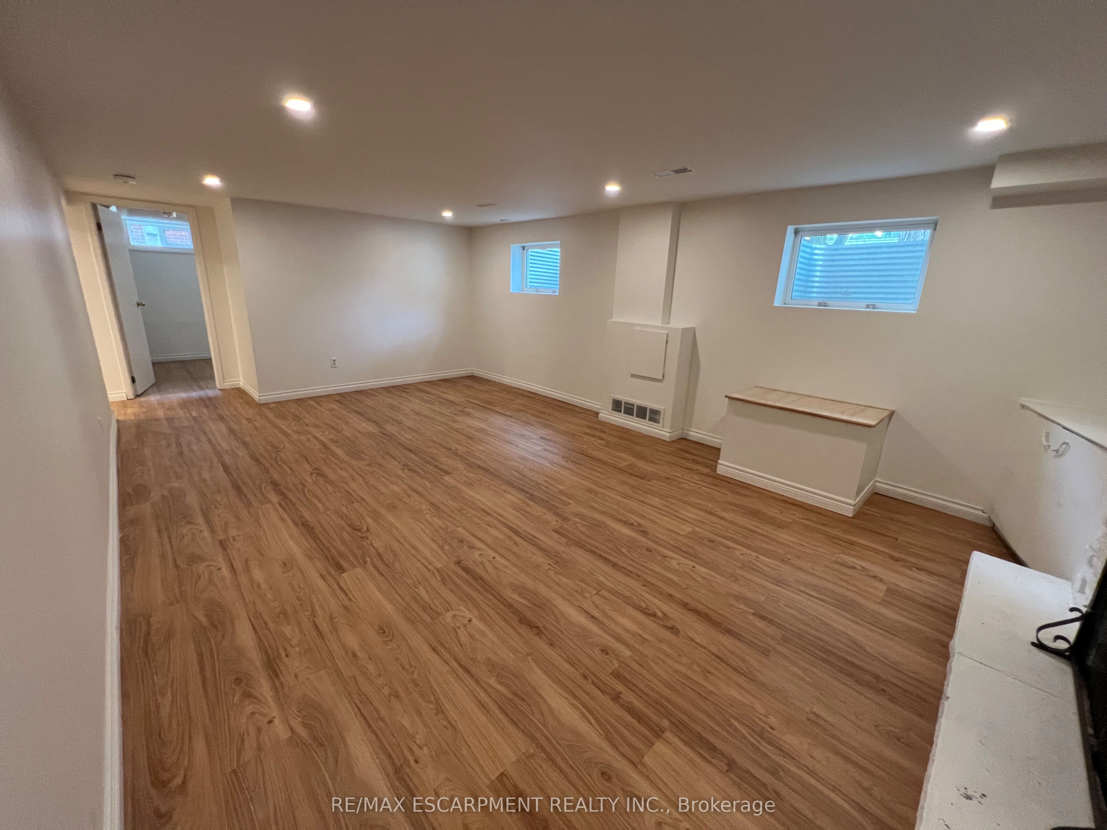 Unit Lower - 9 Collingwood Street, Guelph 5