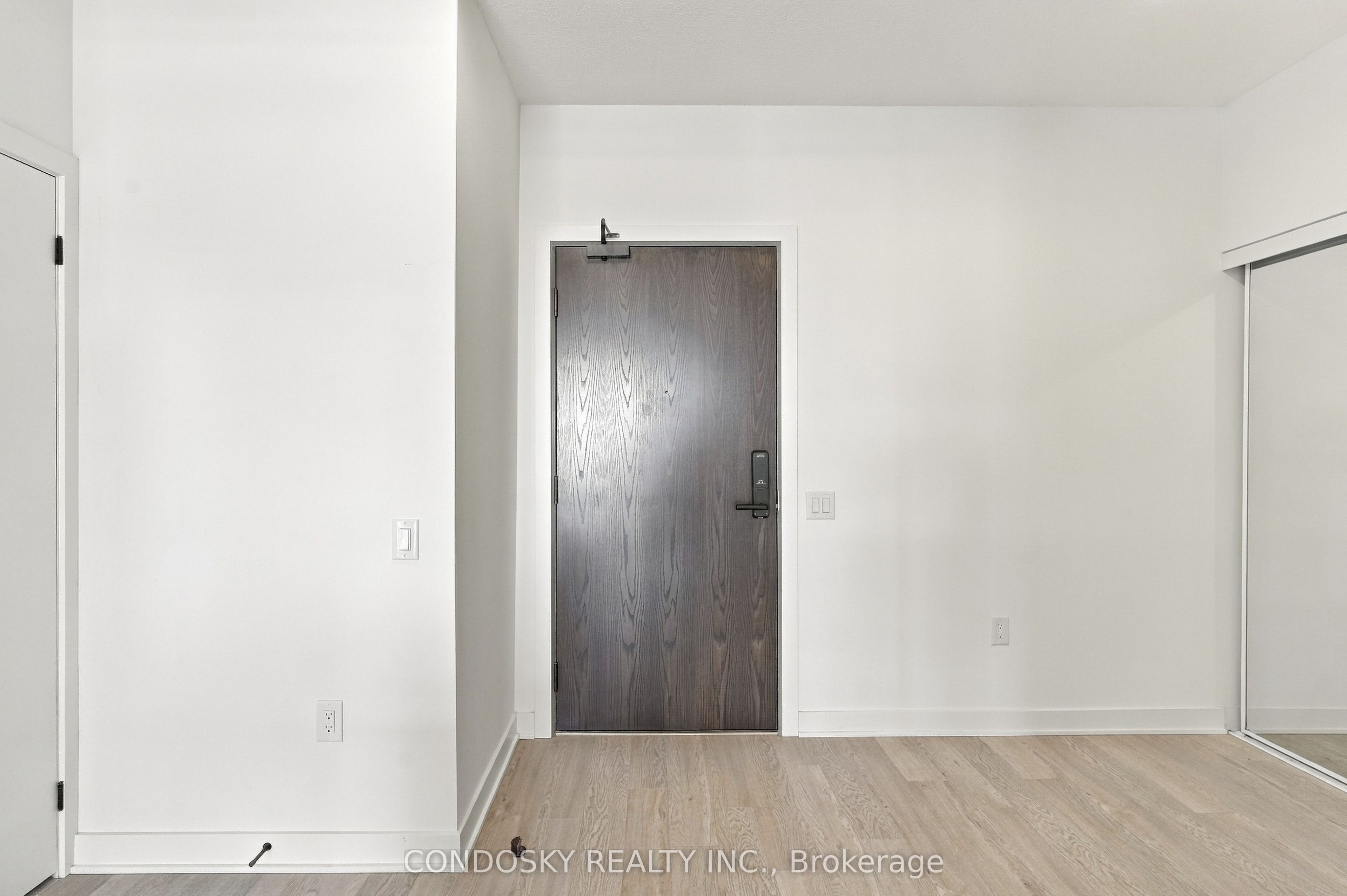 Unit 1012 - 2782 Barton Street E, Hamilton 3