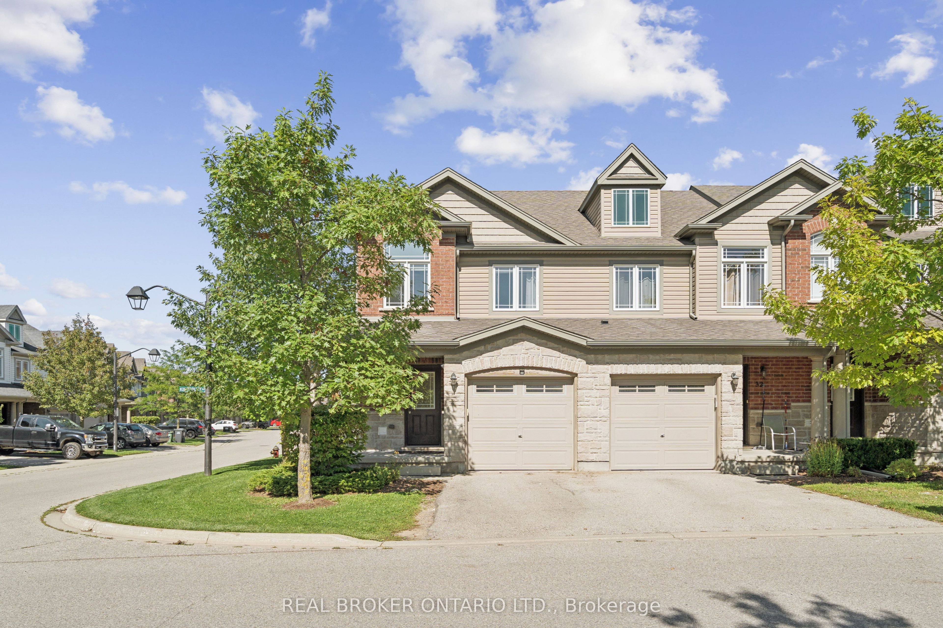 30 Kingsbury Square, Guelph 4