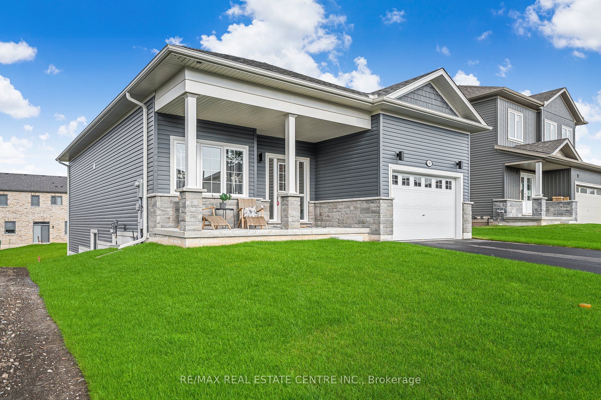 99 Hillcrest Road, Port Colborne 2