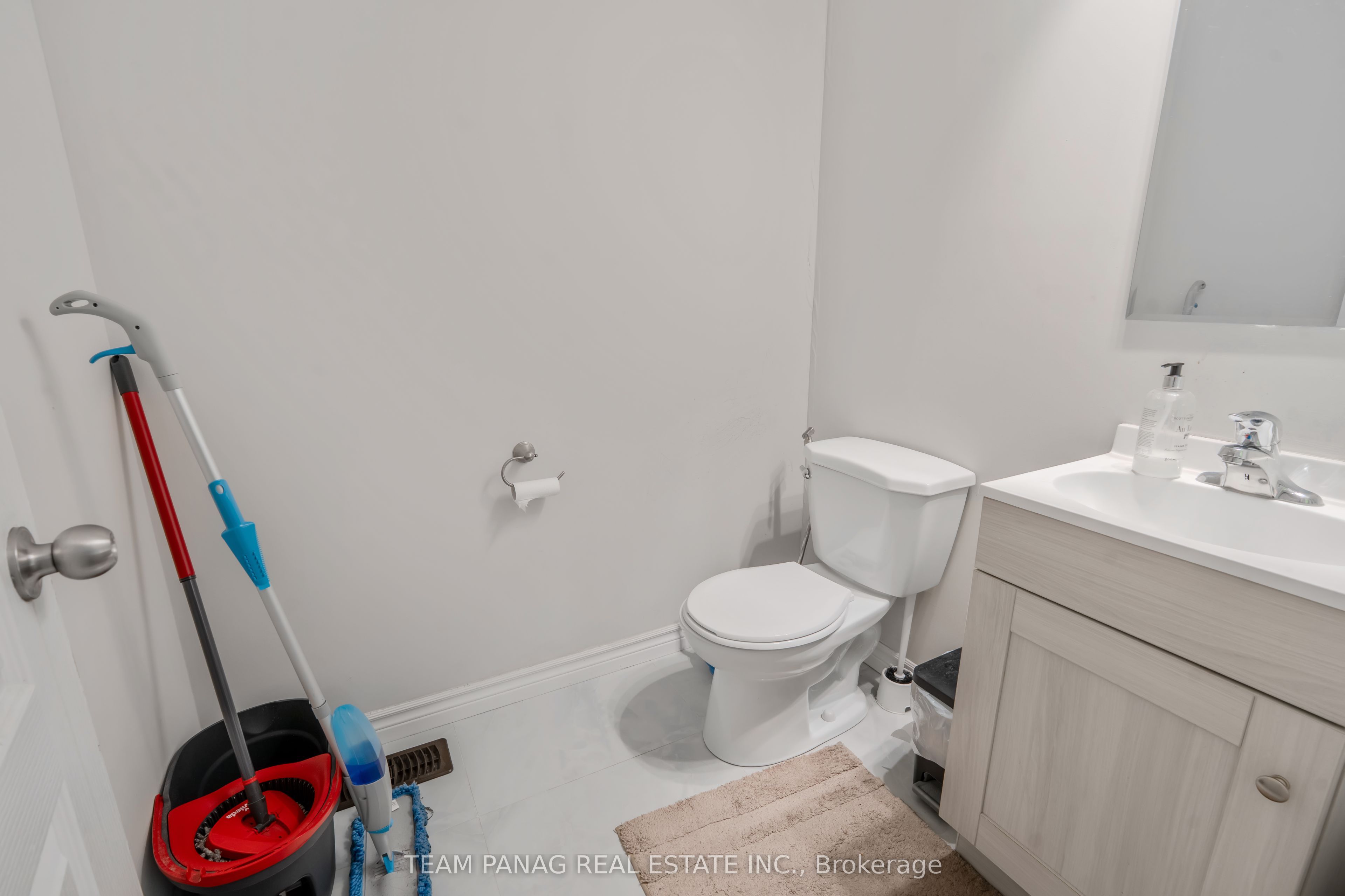 459 Julia Drive, Welland 5