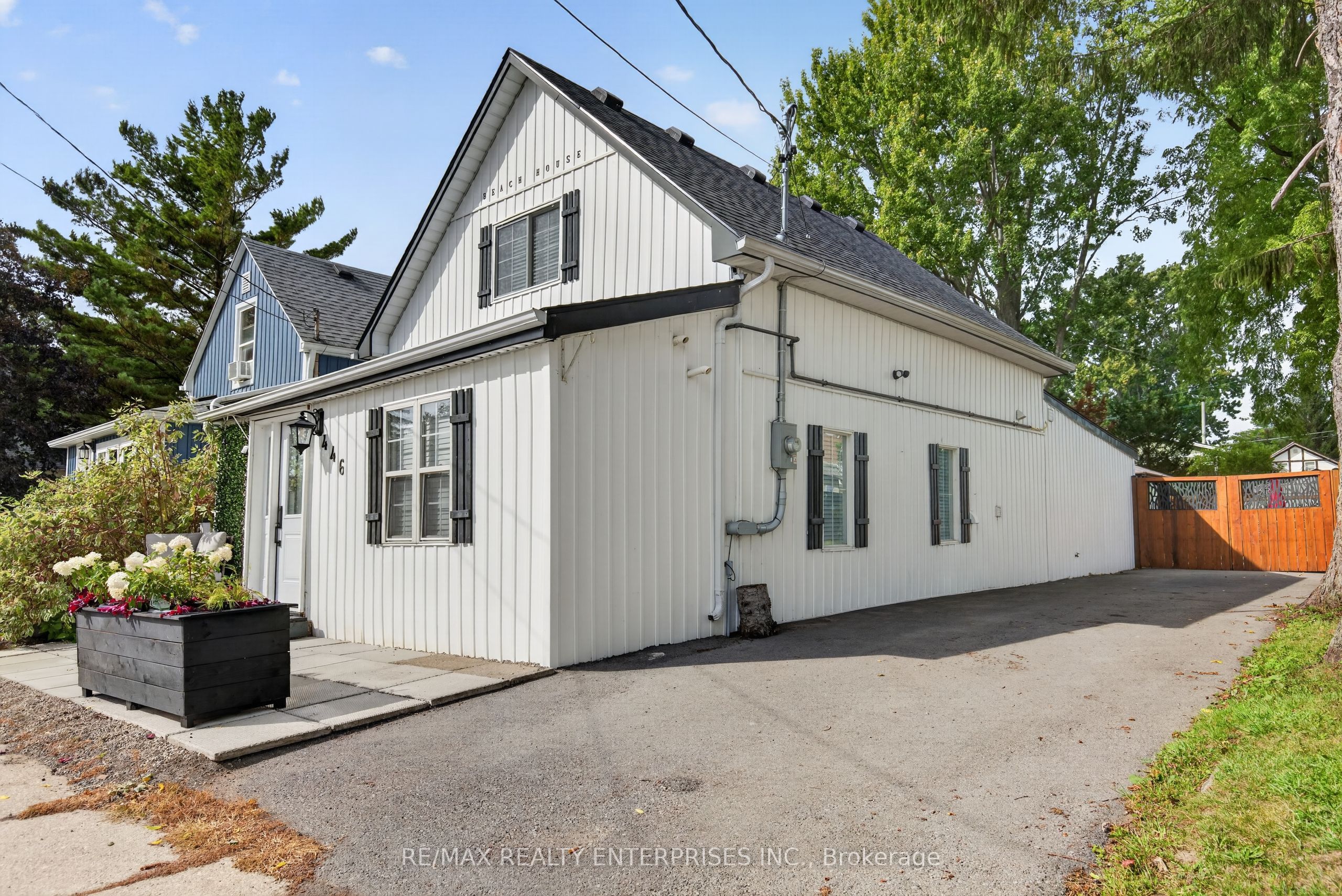 446 Cambridge Road W, Fort Erie 4