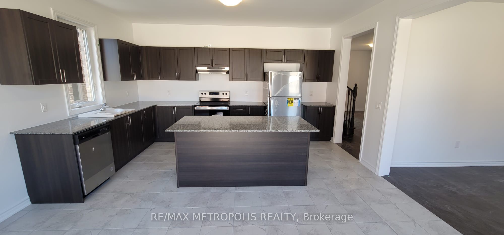6 Corbett Street, Southgate 2