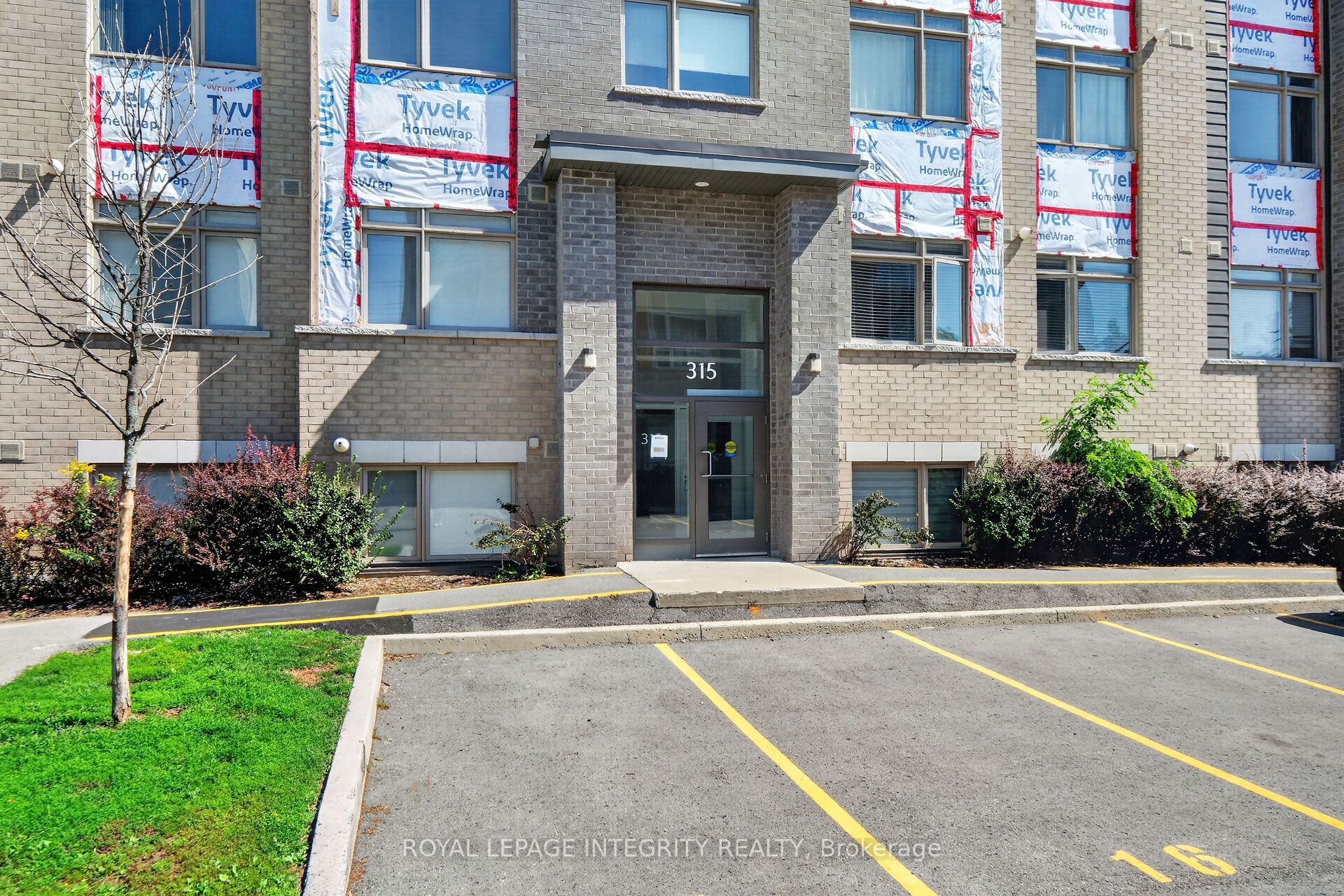Unit 106 - 315 Terravita Private, Orleans-Gloucester 4