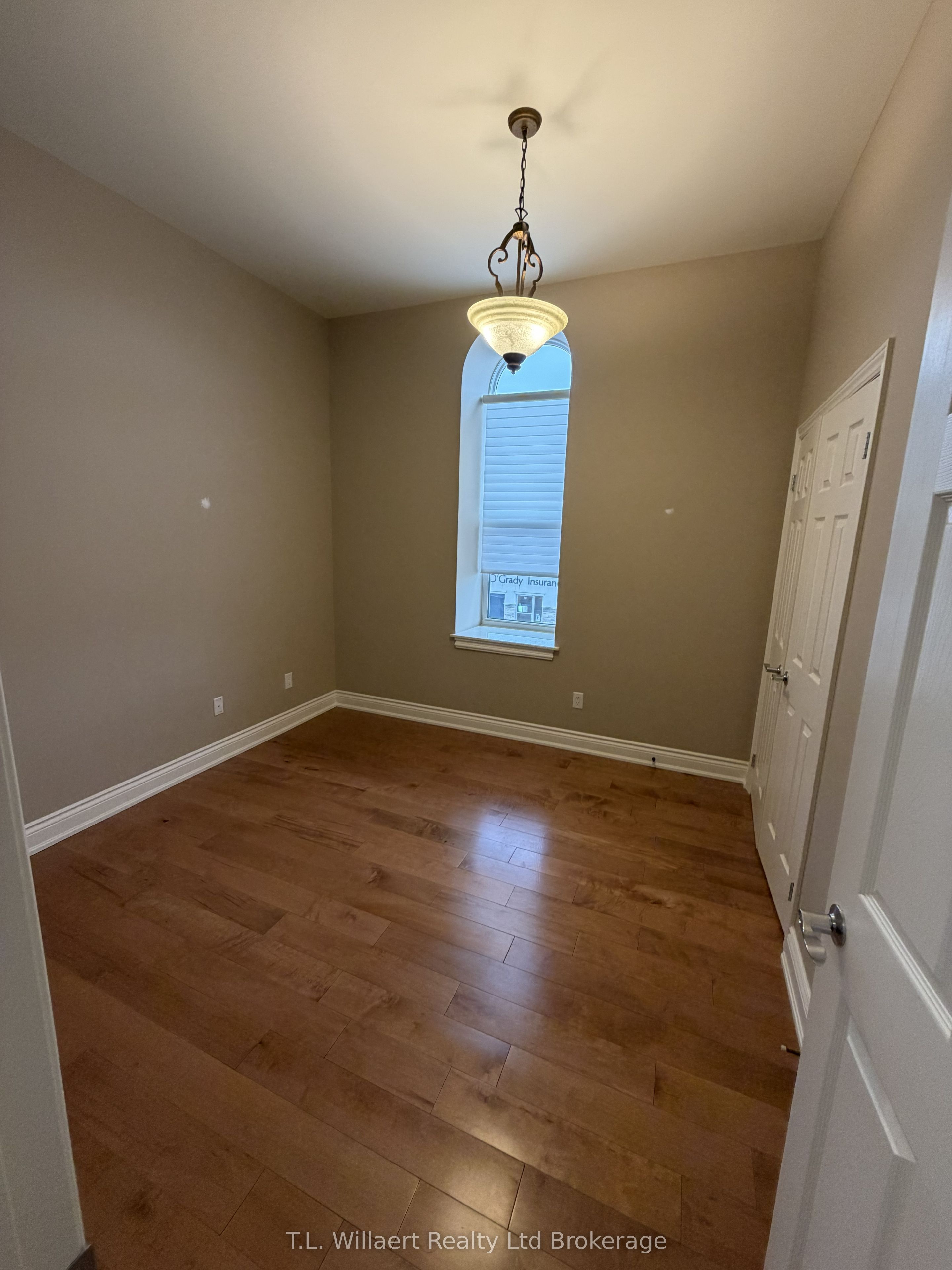 Unit 202 - 17 Brock Street W, Tillsonburg 3