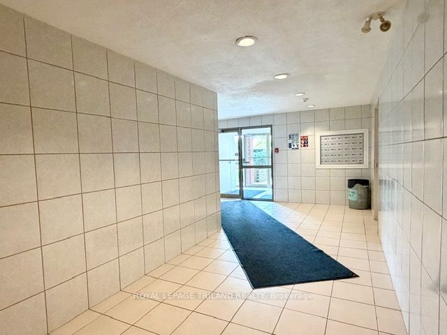 Unit 305 - 626 First Street, London 4
