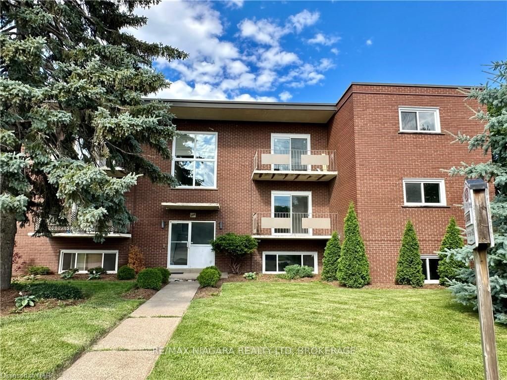 Unit 8 - 286 VINE Street, St. Catharines 2