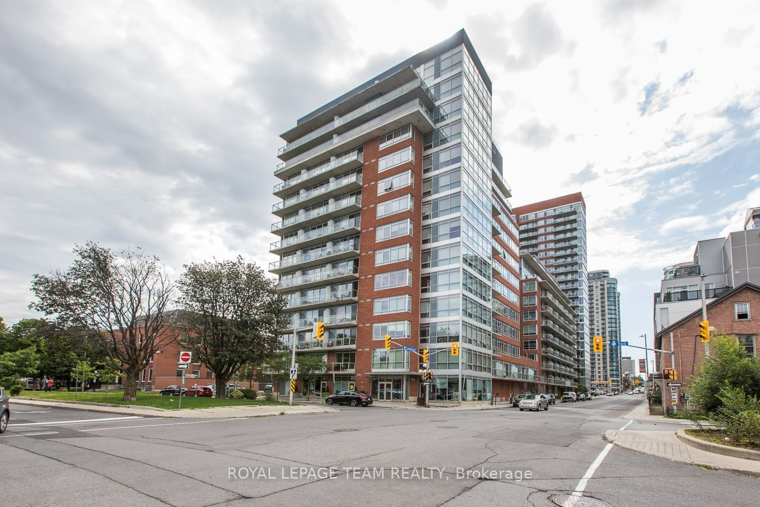 Unit 209 - 180 York Street, Ottawa 2