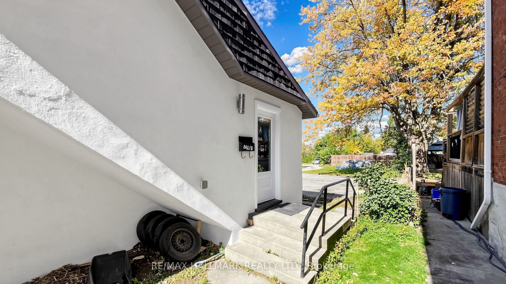 86 Queen Street, Kawartha Lakes 5