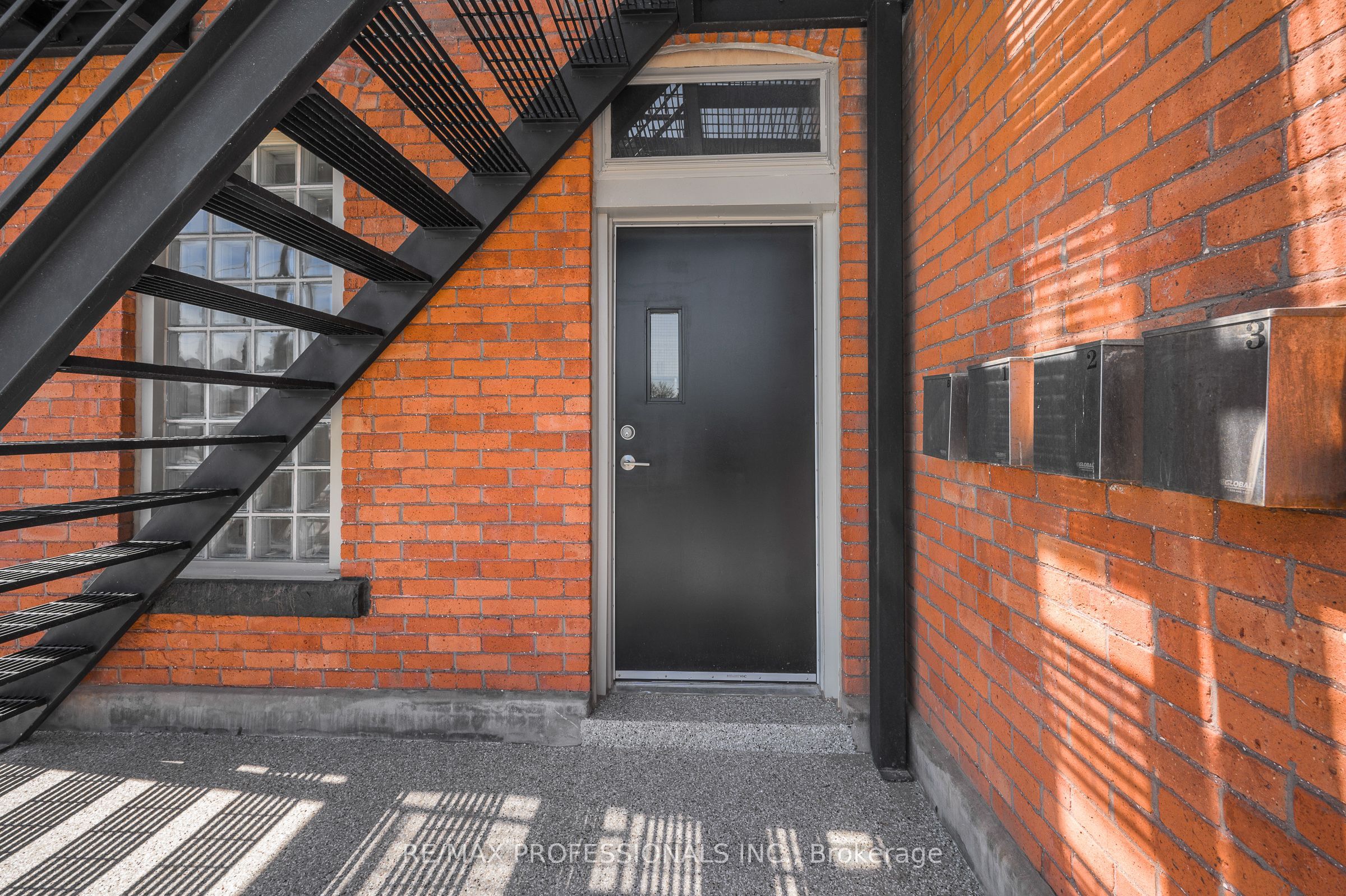 Unit 1 - 388 Wilson Street, Hamilton 3